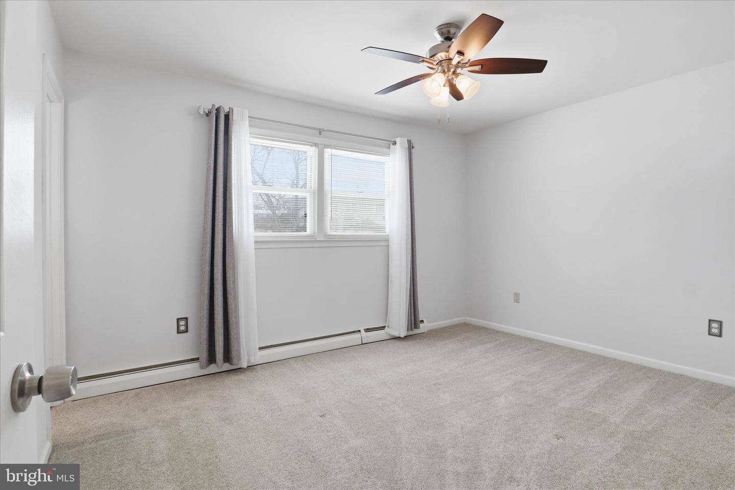 13514 KALE CT, WOODBRIDGE, Virginia 22193, 4 Bedrooms Bedrooms, ,2 BathroomsBathrooms,Residential,For sale,13514 KALE CT,VAPW2110538 MLS # VAPW2110538