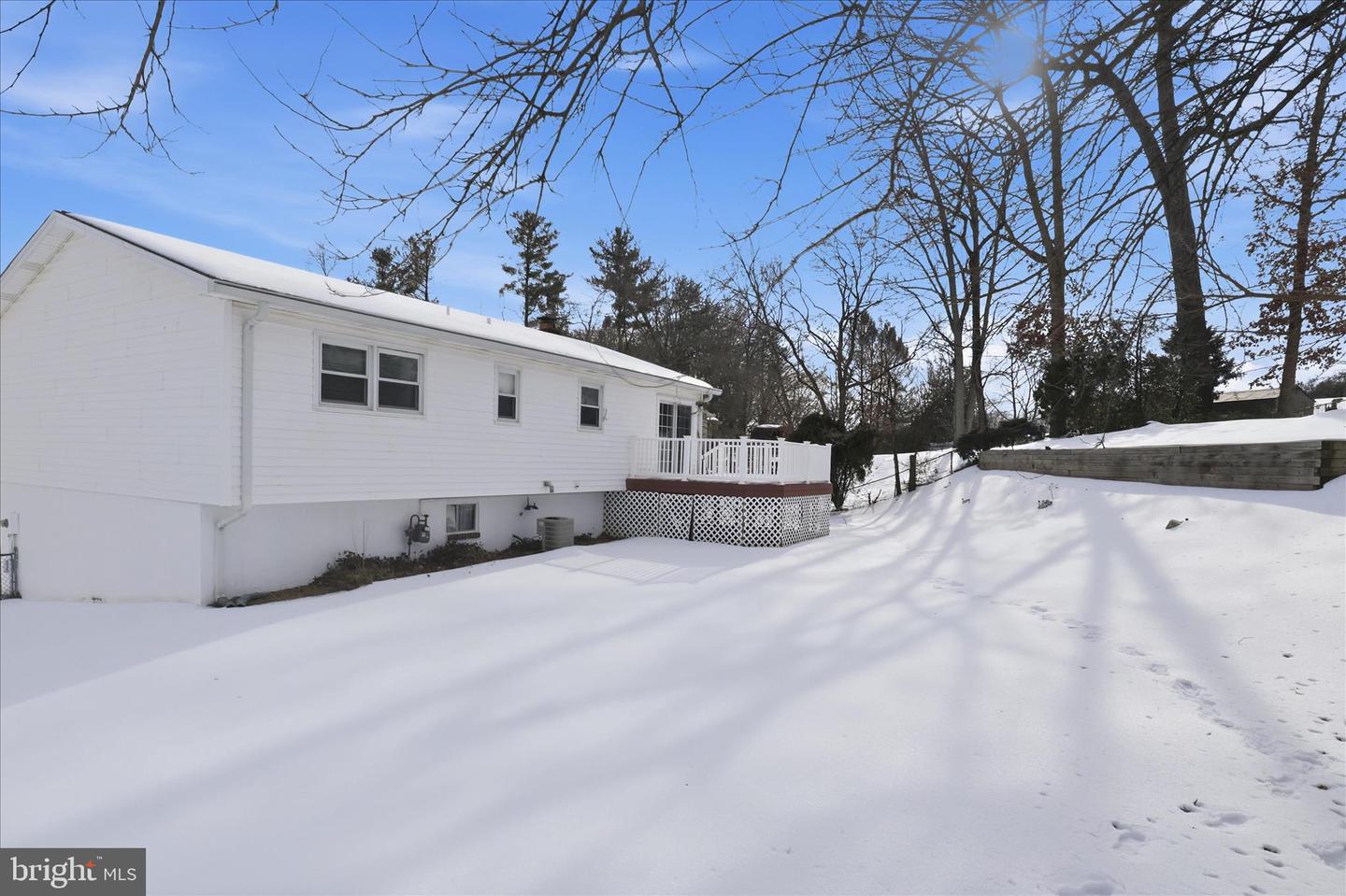 13514 KALE CT, WOODBRIDGE, Virginia 22193, 4 Bedrooms Bedrooms, ,2 BathroomsBathrooms,Residential,For sale,13514 KALE CT,VAPW2110538 MLS # VAPW2110538