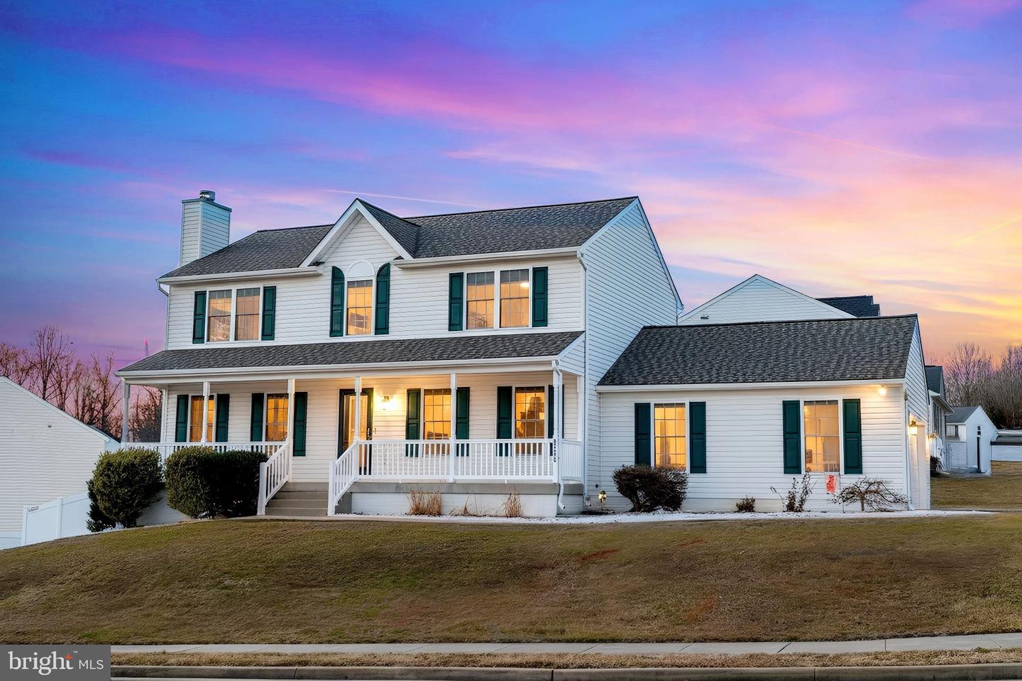 6100 SUNNY MEADOWS DR, FREDERICKSBURG, Virginia 22407, 4 Bedrooms Bedrooms, 13 Rooms Rooms,2 BathroomsBathrooms,Residential,For sale,6100 SUNNY MEADOWS DR,VASP2038594 MLS # VASP2038594