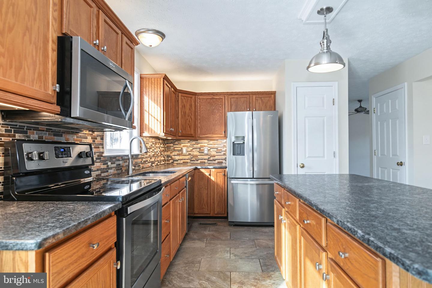 6100 SUNNY MEADOWS DR, FREDERICKSBURG, Virginia 22407, 4 Bedrooms Bedrooms, 13 Rooms Rooms,2 BathroomsBathrooms,Residential,For sale,6100 SUNNY MEADOWS DR,VASP2038594 MLS # VASP2038594