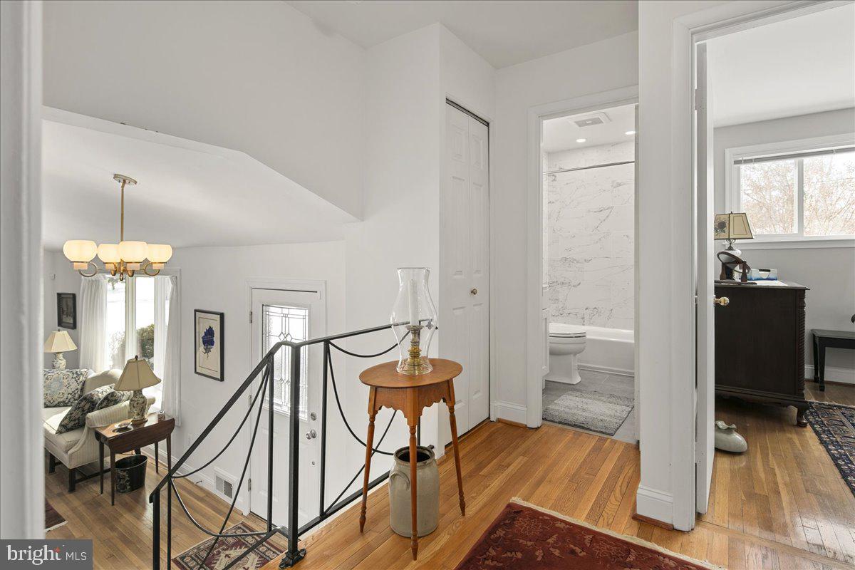 4008 SULGRAVE DR, ALEXANDRIA, Virginia 22309, 5 Bedrooms Bedrooms, ,3 BathroomsBathrooms,Residential,For sale,4008 SULGRAVE DR,VAFX2285578 MLS # VAFX2285578