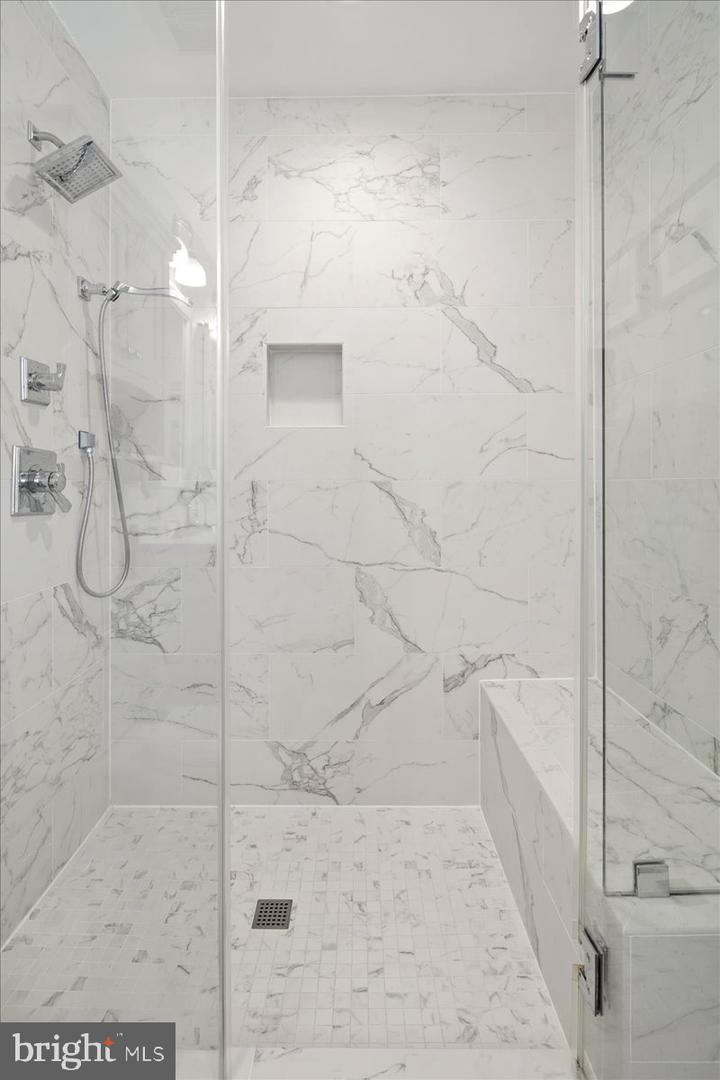 4008 SULGRAVE DR, ALEXANDRIA, Virginia 22309, 5 Bedrooms Bedrooms, ,3 BathroomsBathrooms,Residential,For sale,4008 SULGRAVE DR,VAFX2285578 MLS # VAFX2285578