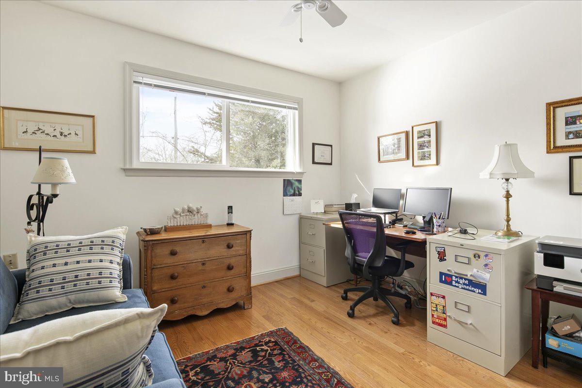 4008 SULGRAVE DR, ALEXANDRIA, Virginia 22309, 5 Bedrooms Bedrooms, ,3 BathroomsBathrooms,Residential,For sale,4008 SULGRAVE DR,VAFX2285578 MLS # VAFX2285578