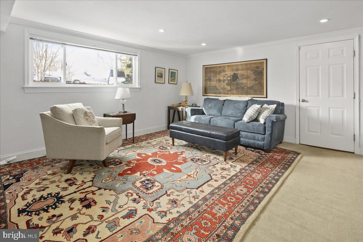 4008 SULGRAVE DR, ALEXANDRIA, Virginia 22309, 5 Bedrooms Bedrooms, ,3 BathroomsBathrooms,Residential,For sale,4008 SULGRAVE DR,VAFX2285578 MLS # VAFX2285578