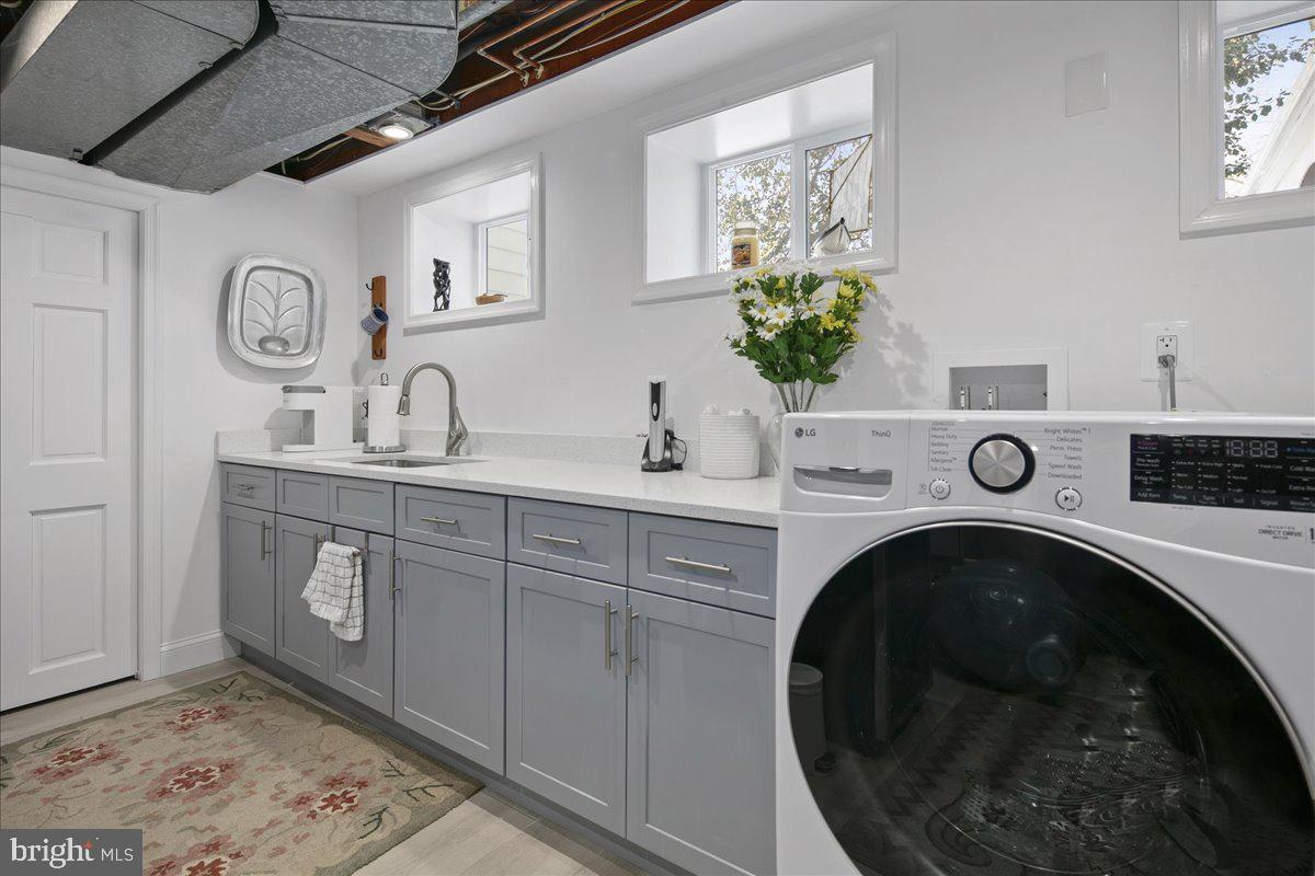 4008 SULGRAVE DR, ALEXANDRIA, Virginia 22309, 5 Bedrooms Bedrooms, ,3 BathroomsBathrooms,Residential,For sale,4008 SULGRAVE DR,VAFX2285578 MLS # VAFX2285578