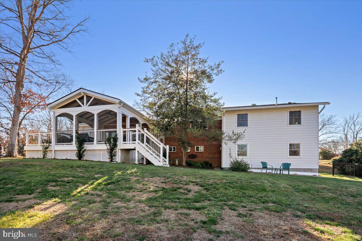 4008 SULGRAVE DR, ALEXANDRIA, Virginia 22309, 5 Bedrooms Bedrooms, ,3 BathroomsBathrooms,Residential,For sale,4008 SULGRAVE DR,VAFX2285578 MLS # VAFX2285578