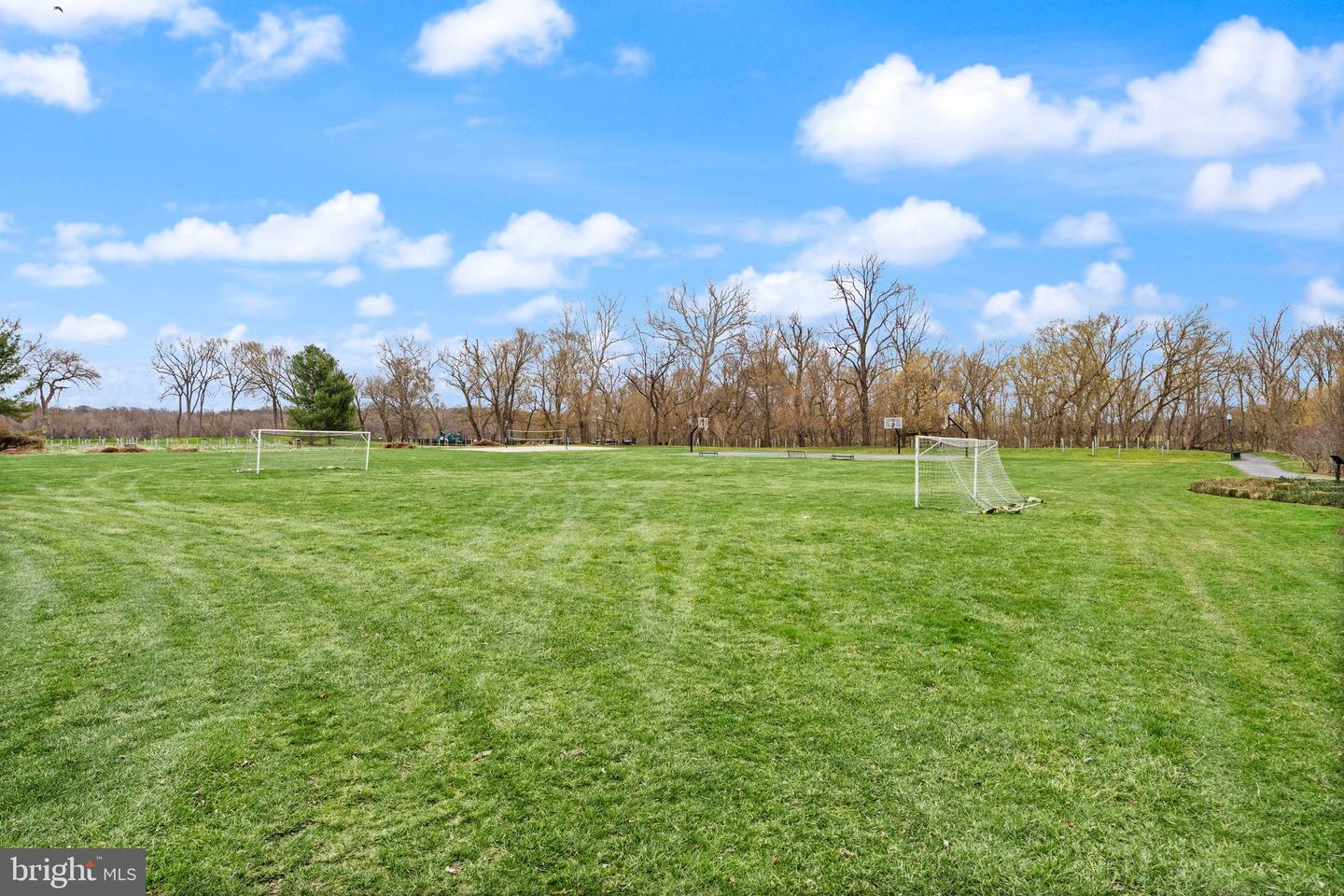 18545 SANDPIPER PL, LEESBURG, Virginia 20176, 5 Bedrooms Bedrooms, ,4 BathroomsBathrooms,Residential,For sale,18545 SANDPIPER PL,VALO2113906 MLS # VALO2113906