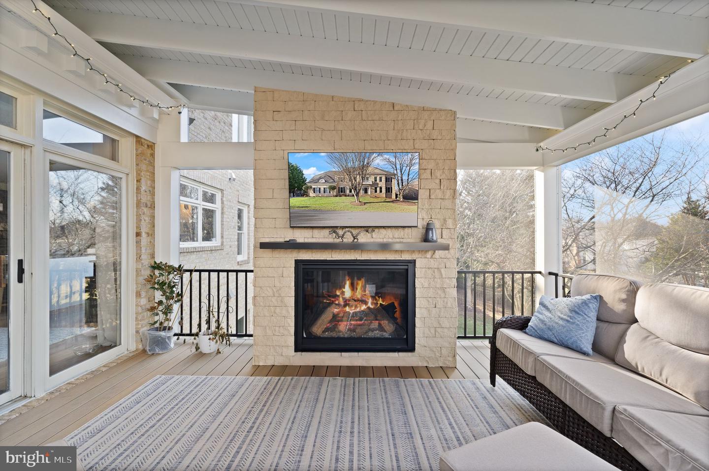 18545 SANDPIPER PL, LEESBURG, Virginia 20176, 5 Bedrooms Bedrooms, ,4 BathroomsBathrooms,Residential,For sale,18545 SANDPIPER PL,VALO2113906 MLS # VALO2113906