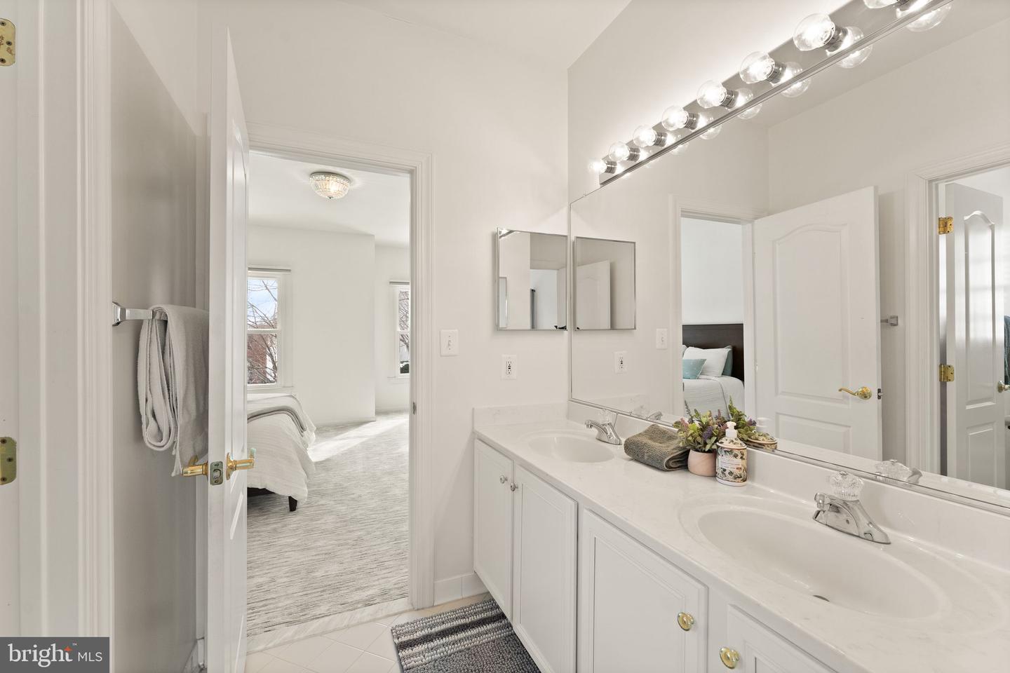 18545 SANDPIPER PL, LEESBURG, Virginia 20176, 5 Bedrooms Bedrooms, ,4 BathroomsBathrooms,Residential,For sale,18545 SANDPIPER PL,VALO2113906 MLS # VALO2113906