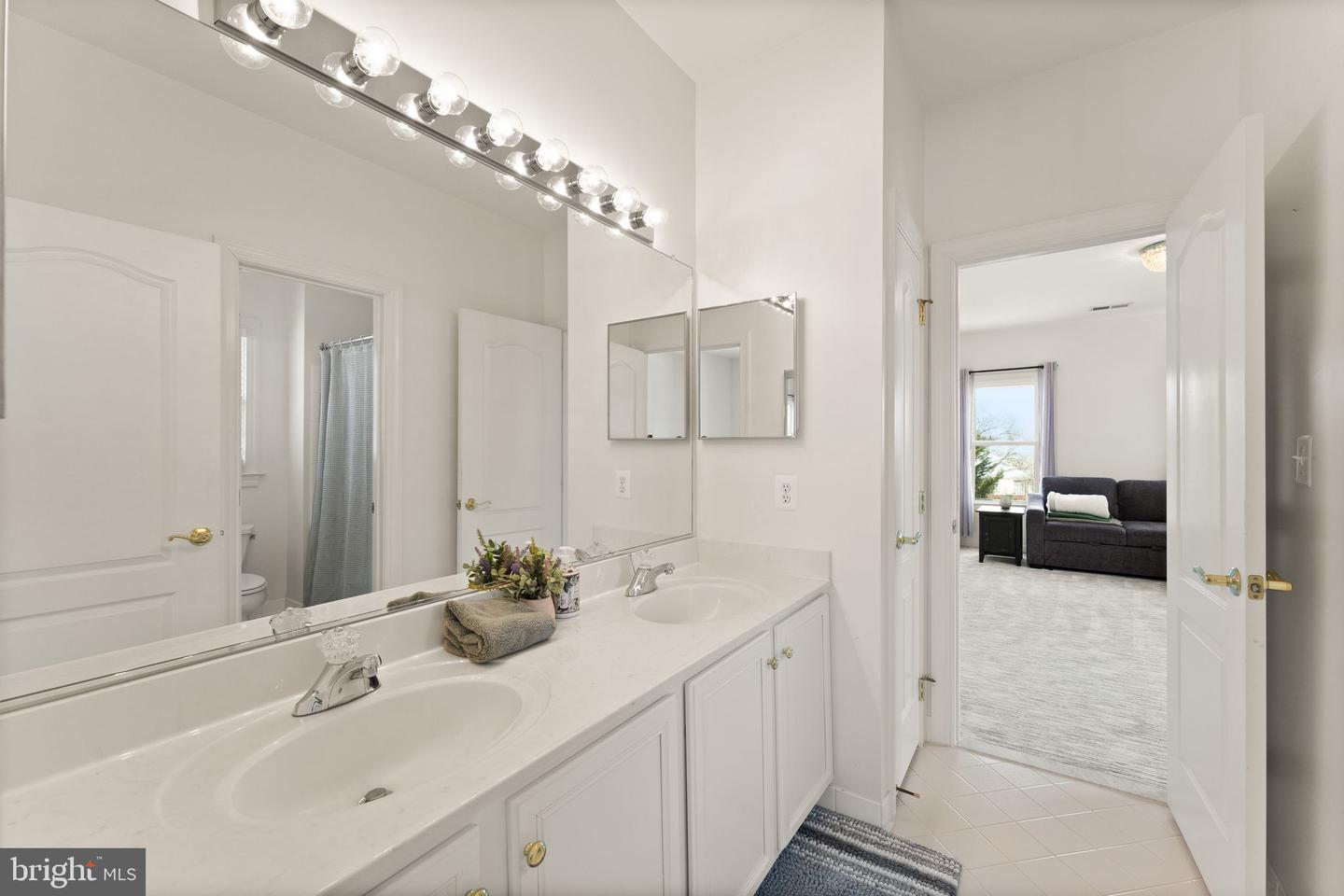 18545 SANDPIPER PL, LEESBURG, Virginia 20176, 5 Bedrooms Bedrooms, ,4 BathroomsBathrooms,Residential,For sale,18545 SANDPIPER PL,VALO2113906 MLS # VALO2113906