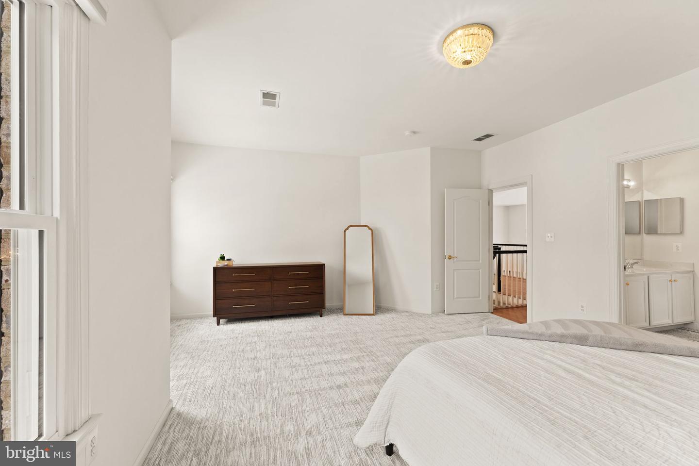 18545 SANDPIPER PL, LEESBURG, Virginia 20176, 5 Bedrooms Bedrooms, ,4 BathroomsBathrooms,Residential,For sale,18545 SANDPIPER PL,VALO2113906 MLS # VALO2113906