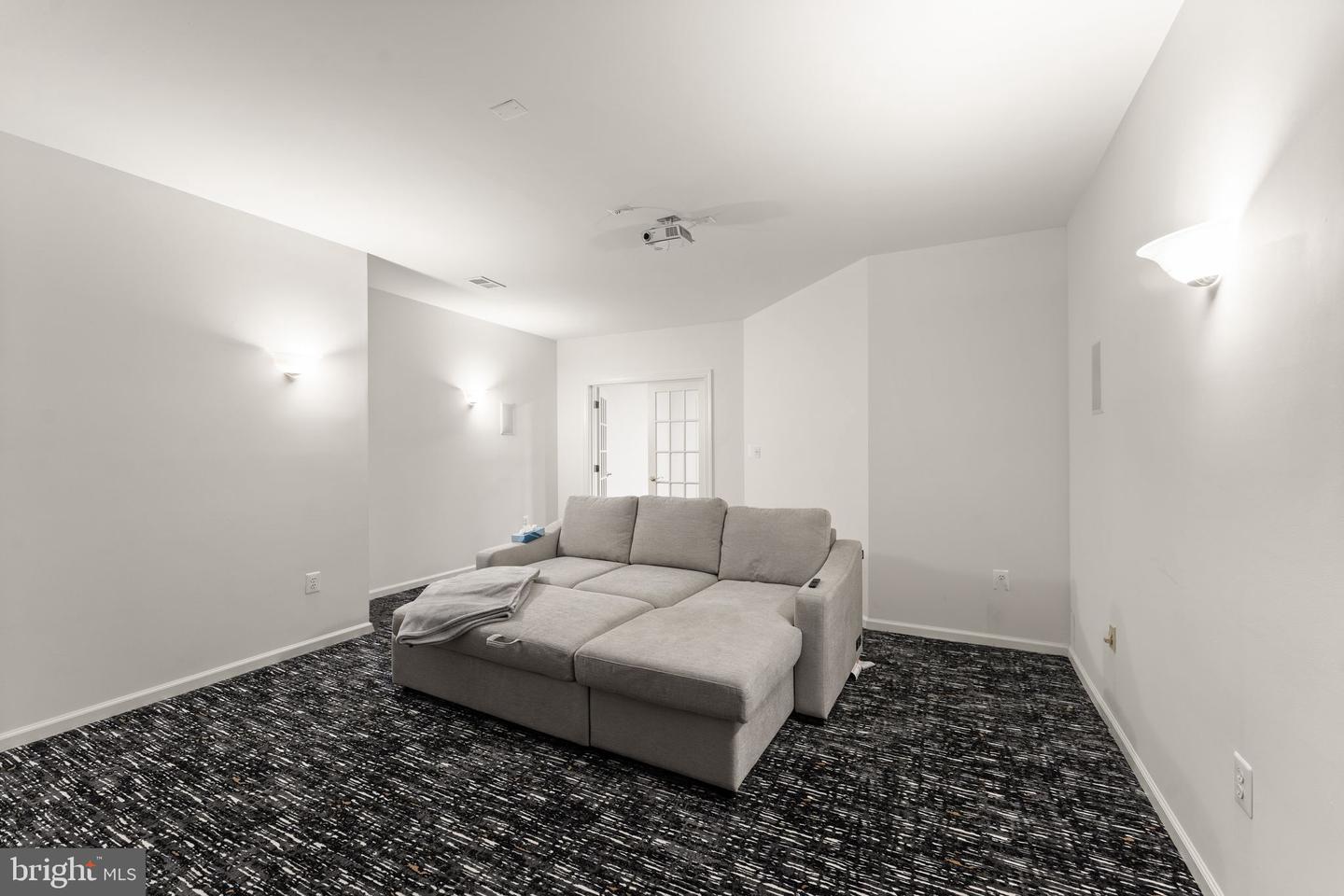 18545 SANDPIPER PL, LEESBURG, Virginia 20176, 5 Bedrooms Bedrooms, ,4 BathroomsBathrooms,Residential,For sale,18545 SANDPIPER PL,VALO2113906 MLS # VALO2113906