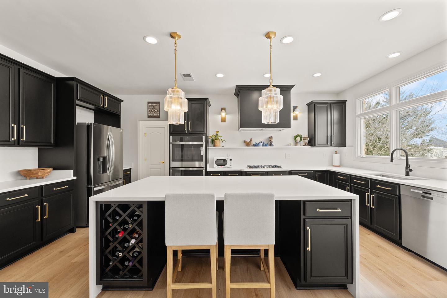 18545 SANDPIPER PL, LEESBURG, Virginia 20176, 5 Bedrooms Bedrooms, ,4 BathroomsBathrooms,Residential,For sale,18545 SANDPIPER PL,VALO2113906 MLS # VALO2113906