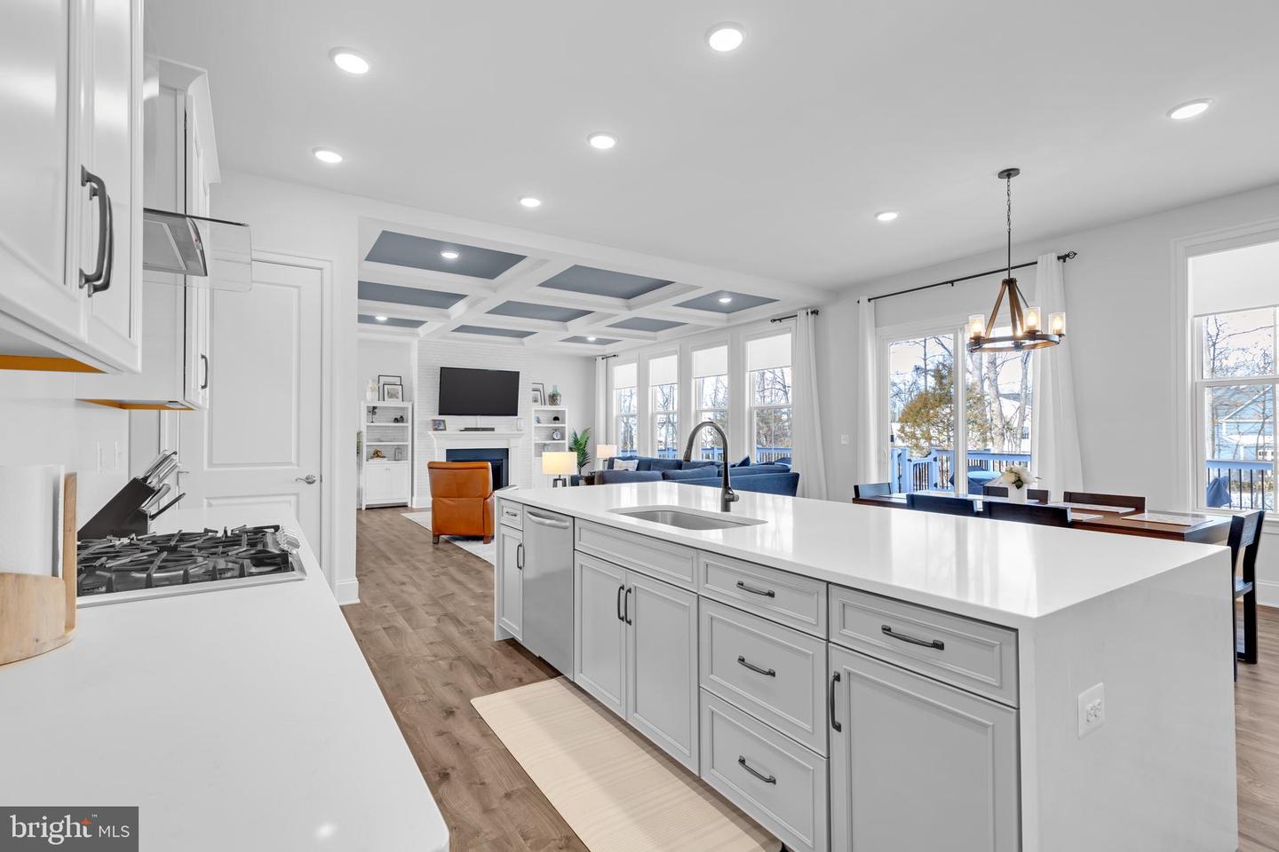 40938 MUNSON WOODS PL, ALDIE, Virginia 20105, 5 Bedrooms Bedrooms, ,4 BathroomsBathrooms,Residential,For sale,40938 MUNSON WOODS PL,VALO2113912 MLS # VALO2113912