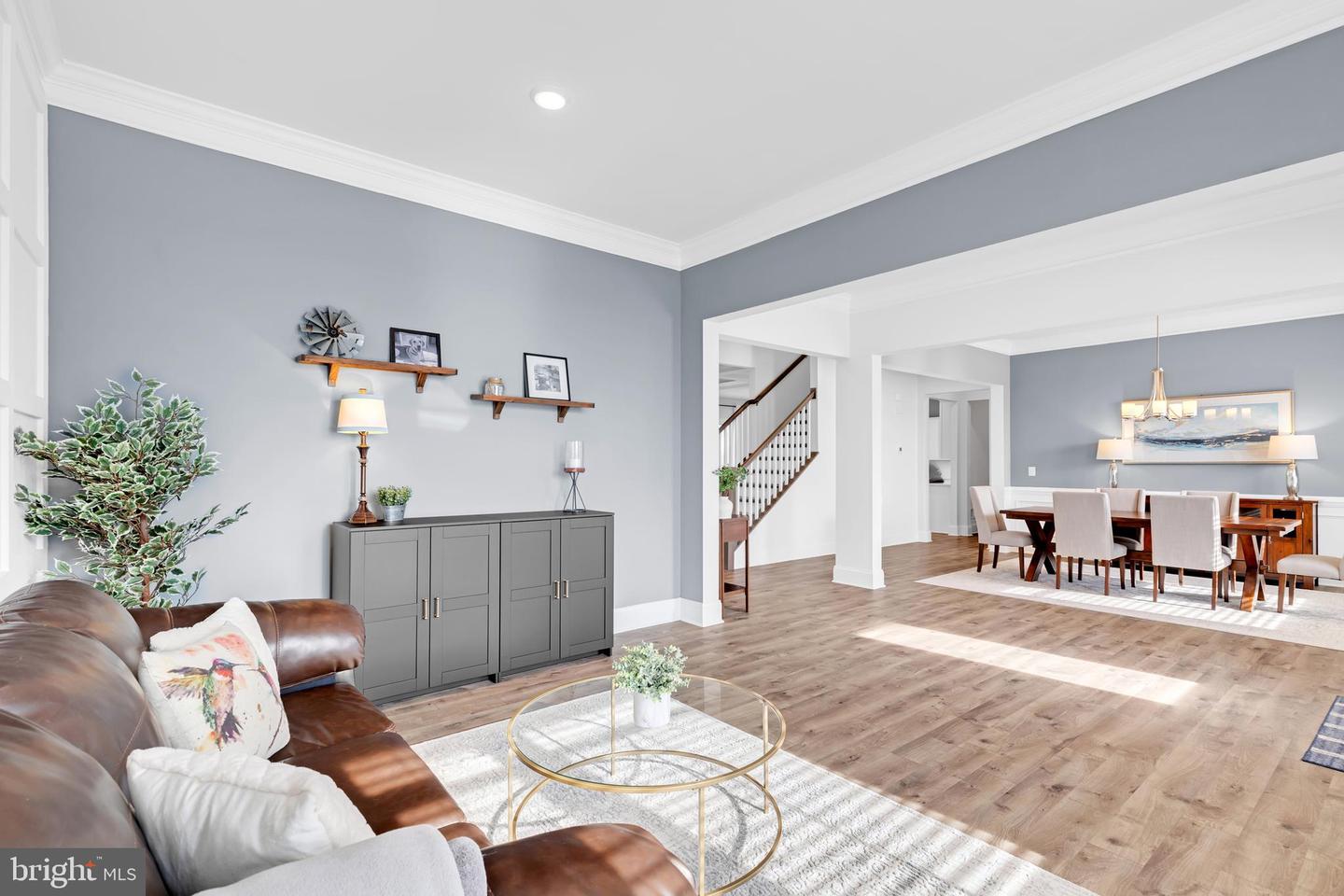 40938 MUNSON WOODS PL, ALDIE, Virginia 20105, 5 Bedrooms Bedrooms, ,4 BathroomsBathrooms,Residential,For sale,40938 MUNSON WOODS PL,VALO2113912 MLS # VALO2113912