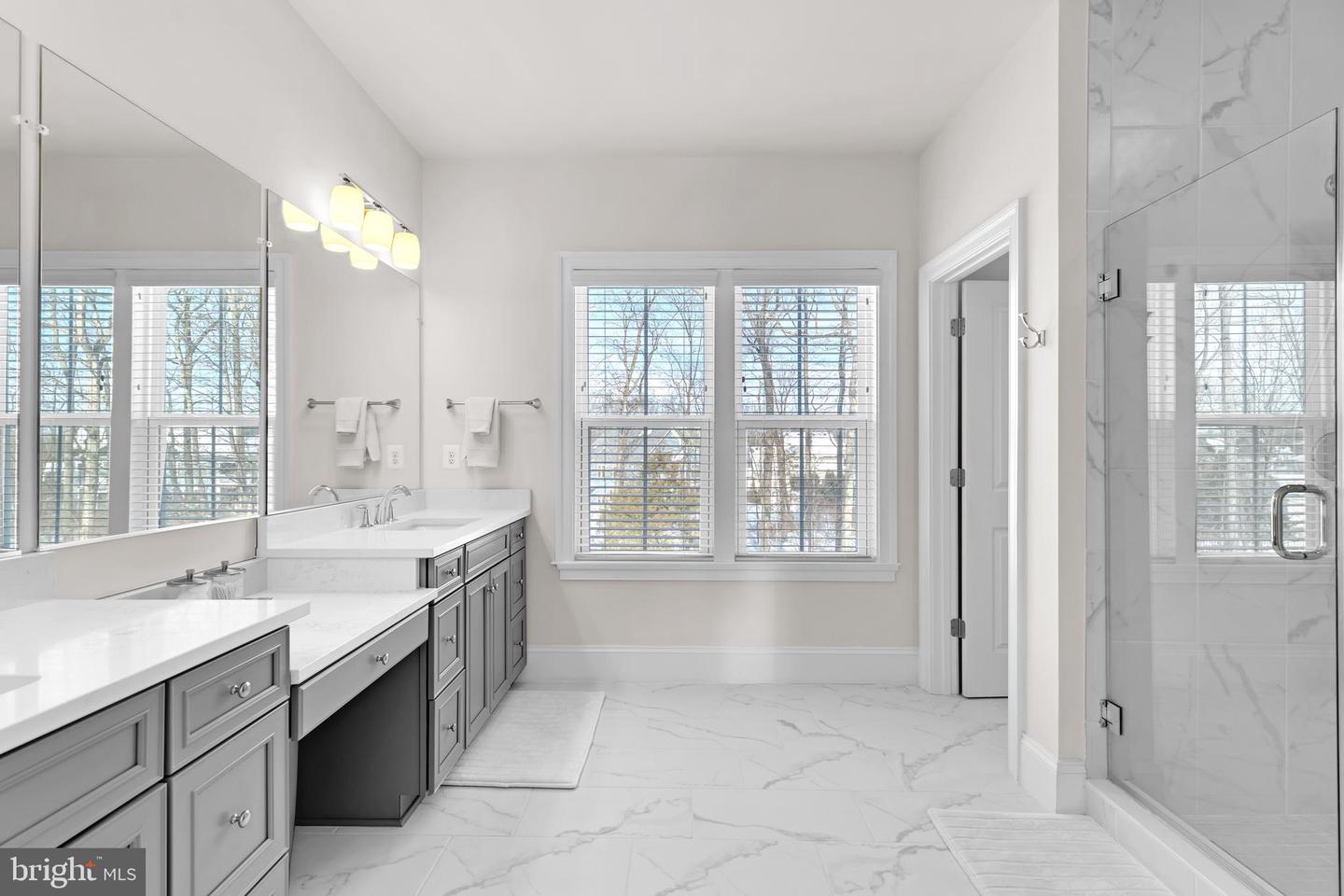 40938 MUNSON WOODS PL, ALDIE, Virginia 20105, 5 Bedrooms Bedrooms, ,4 BathroomsBathrooms,Residential,For sale,40938 MUNSON WOODS PL,VALO2113912 MLS # VALO2113912