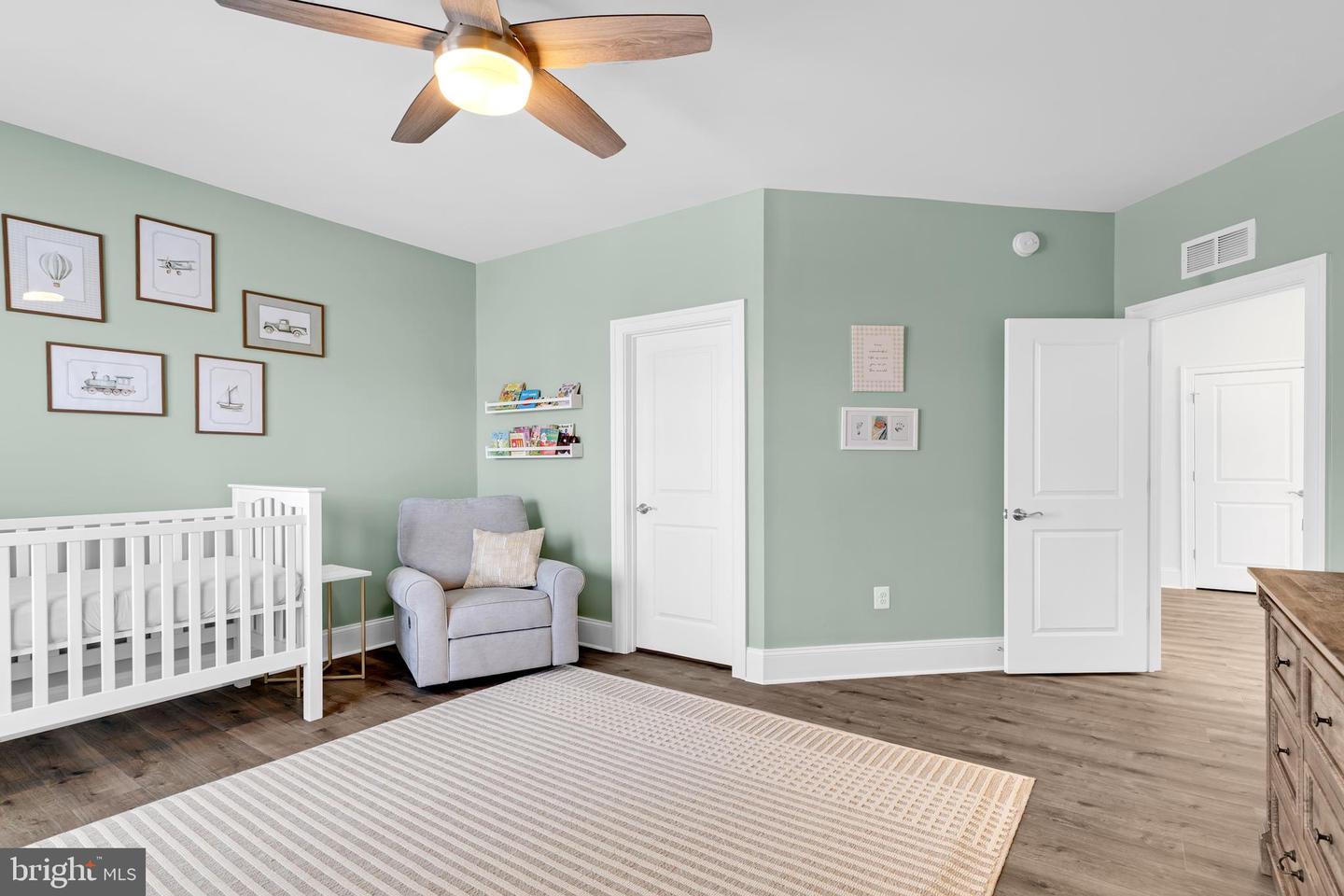 40938 MUNSON WOODS PL, ALDIE, Virginia 20105, 5 Bedrooms Bedrooms, ,4 BathroomsBathrooms,Residential,For sale,40938 MUNSON WOODS PL,VALO2113912 MLS # VALO2113912