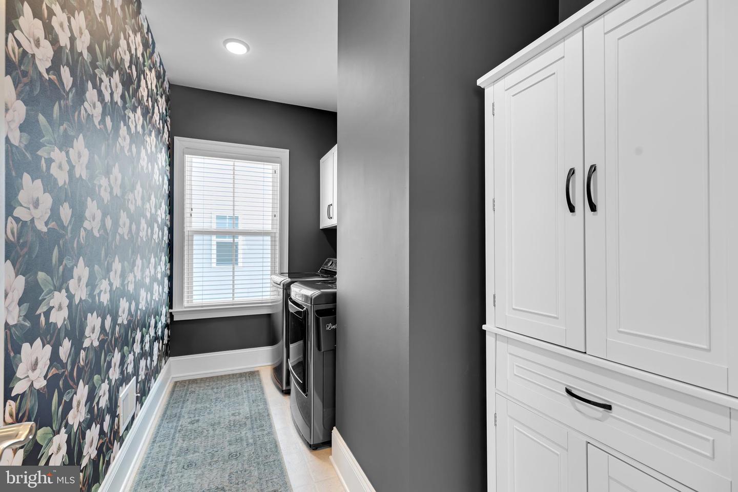 40938 MUNSON WOODS PL, ALDIE, Virginia 20105, 5 Bedrooms Bedrooms, ,4 BathroomsBathrooms,Residential,For sale,40938 MUNSON WOODS PL,VALO2113912 MLS # VALO2113912