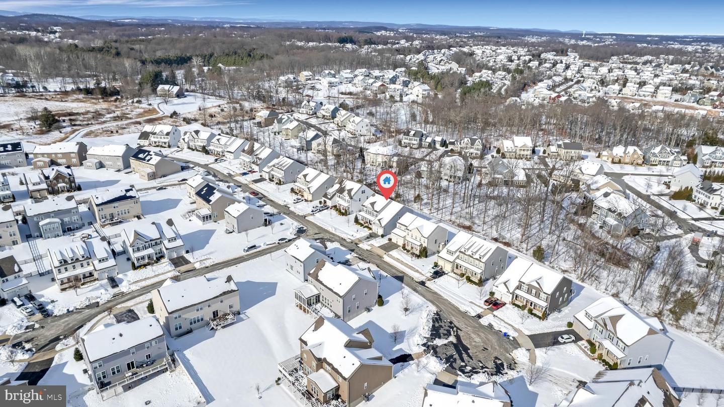 40938 MUNSON WOODS PL, ALDIE, Virginia 20105, 5 Bedrooms Bedrooms, ,4 BathroomsBathrooms,Residential,For sale,40938 MUNSON WOODS PL,VALO2113912 MLS # VALO2113912