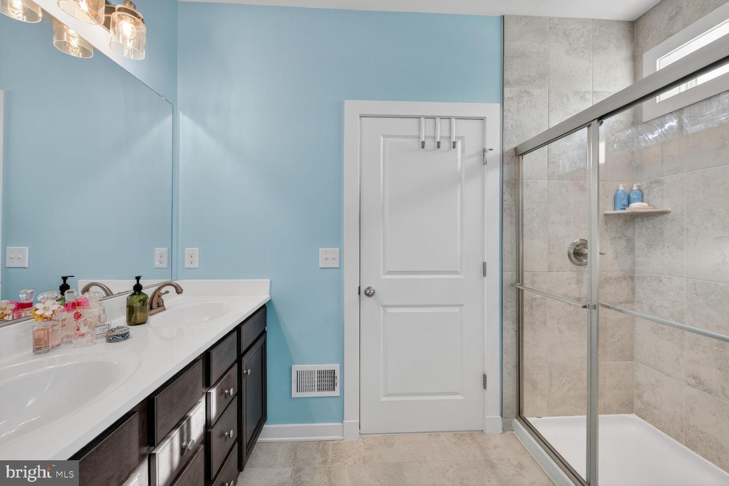 42409 ARCOLA VISTA TER, STERLING, Virginia 20166, 3 Bedrooms Bedrooms, ,3 BathroomsBathrooms,Residential,For sale,42409 ARCOLA VISTA TER,VALO2113918 MLS # VALO2113918