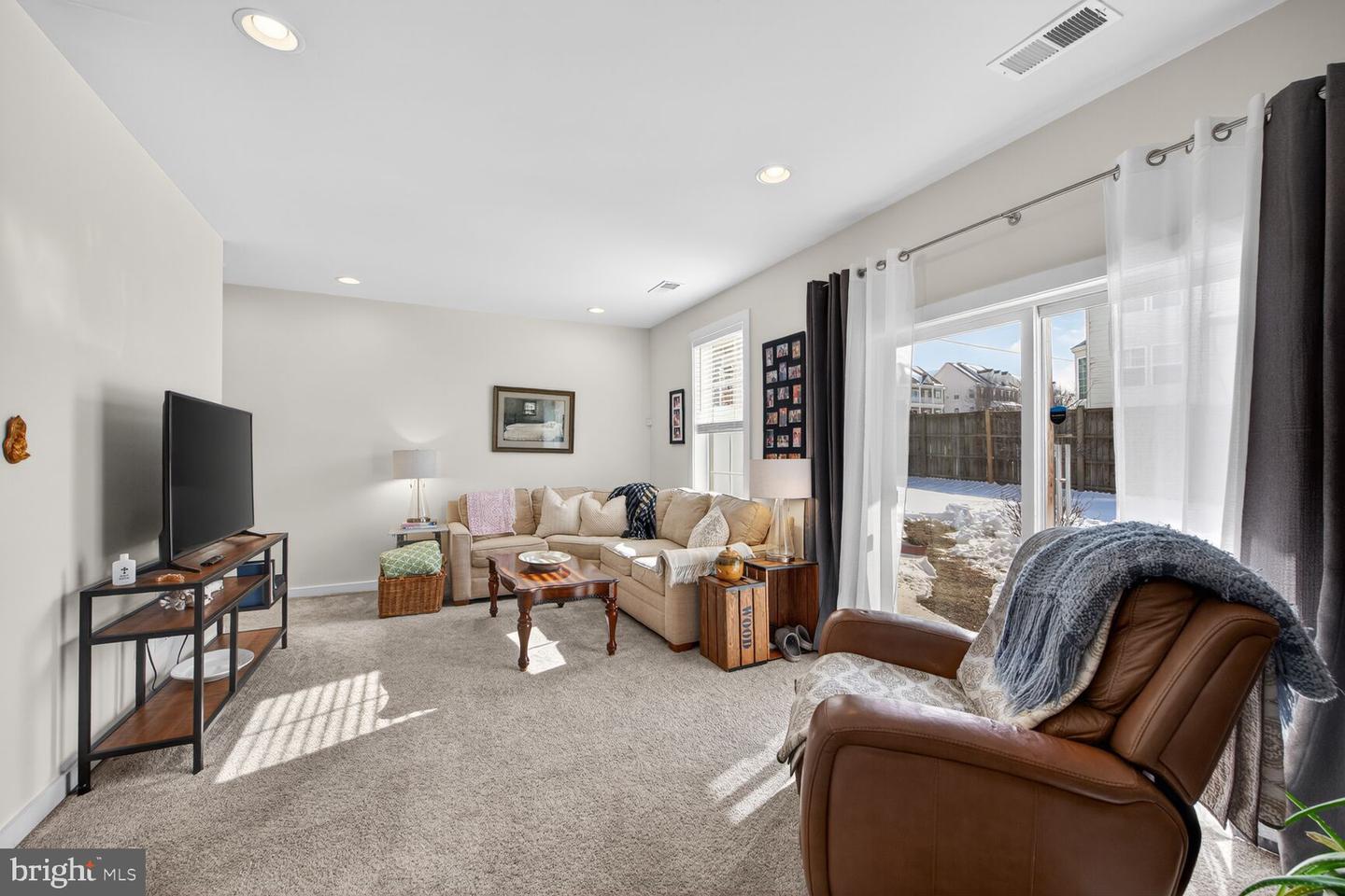 42409 ARCOLA VISTA TER, STERLING, Virginia 20166, 3 Bedrooms Bedrooms, ,3 BathroomsBathrooms,Residential,For sale,42409 ARCOLA VISTA TER,VALO2113918 MLS # VALO2113918