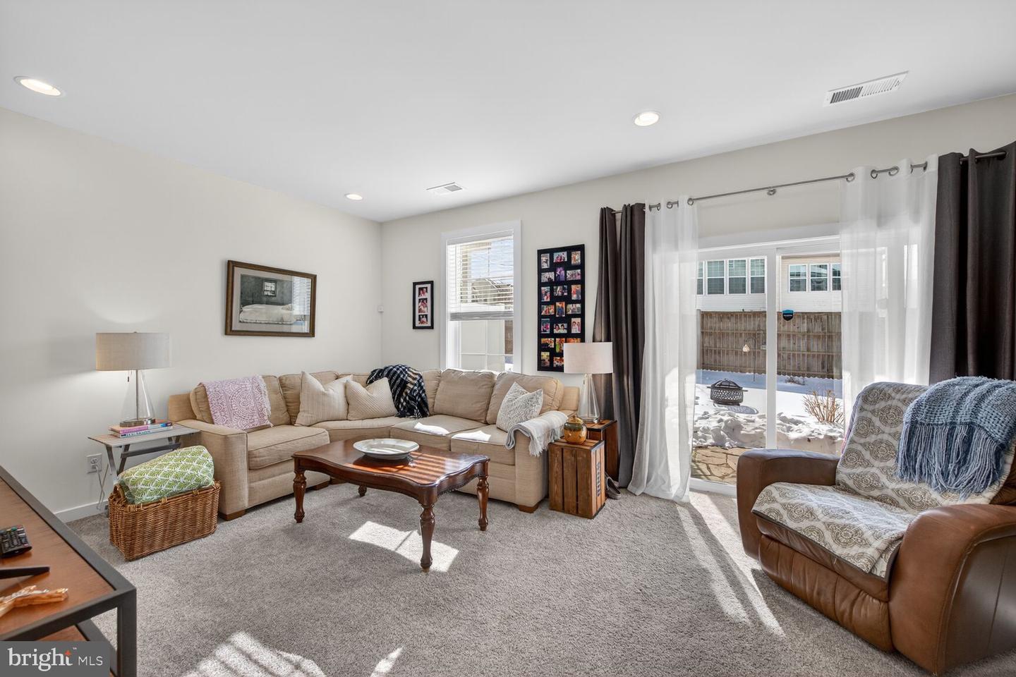 42409 ARCOLA VISTA TER, STERLING, Virginia 20166, 3 Bedrooms Bedrooms, ,3 BathroomsBathrooms,Residential,For sale,42409 ARCOLA VISTA TER,VALO2113918 MLS # VALO2113918