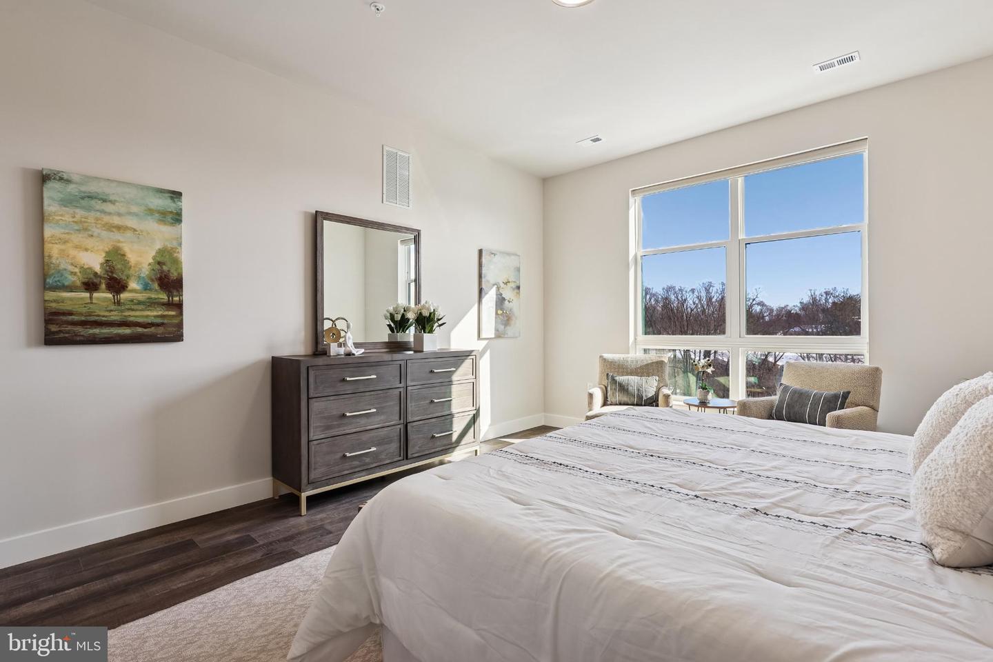 1761 OLD MEADOW RD #517, MCLEAN, Virginia 22102, 3 Bedrooms Bedrooms, 6 Rooms Rooms,2 BathroomsBathrooms,Residential,For sale,1761 OLD MEADOW RD #517,VAFX2285694 MLS # VAFX2285694