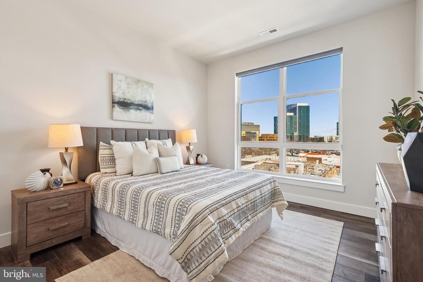 1761 OLD MEADOW RD #517, MCLEAN, Virginia 22102, 3 Bedrooms Bedrooms, 6 Rooms Rooms,2 BathroomsBathrooms,Residential,For sale,1761 OLD MEADOW RD #517,VAFX2285694 MLS # VAFX2285694