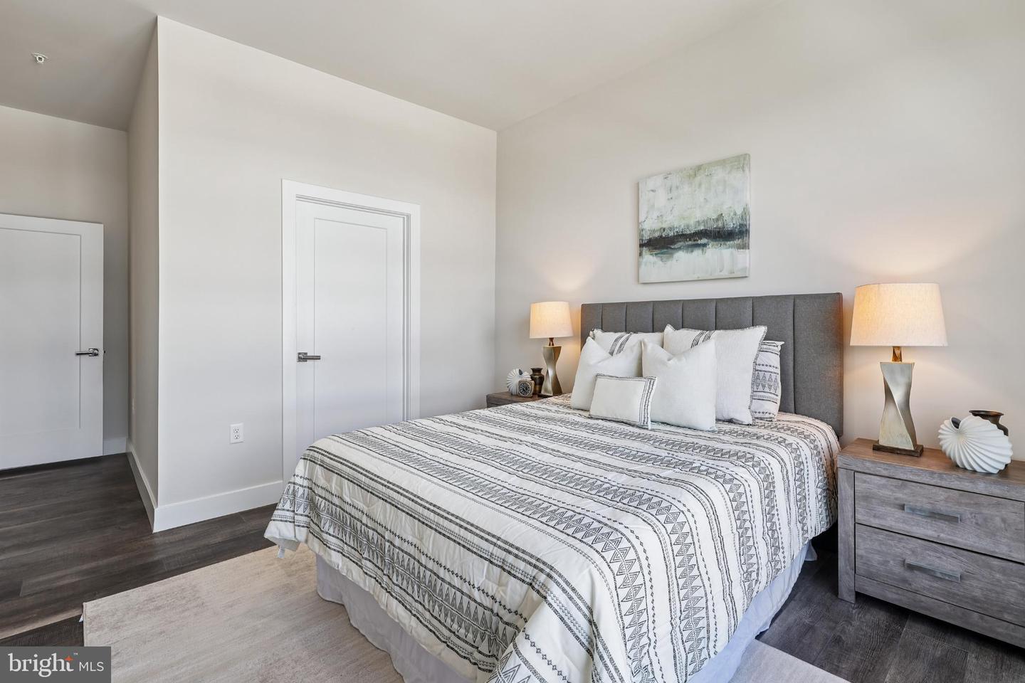 1761 OLD MEADOW RD #517, MCLEAN, Virginia 22102, 3 Bedrooms Bedrooms, 6 Rooms Rooms,2 BathroomsBathrooms,Residential,For sale,1761 OLD MEADOW RD #517,VAFX2285694 MLS # VAFX2285694