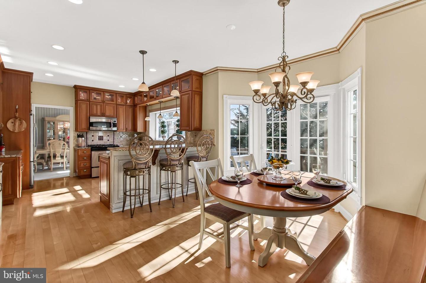 6226 POINT CT, CENTREVILLE, Virginia 20120, 5 Bedrooms Bedrooms, 19 Rooms Rooms,3 BathroomsBathrooms,Residential,For sale,6226 POINT CT,VAFX2285760 MLS # VAFX2285760