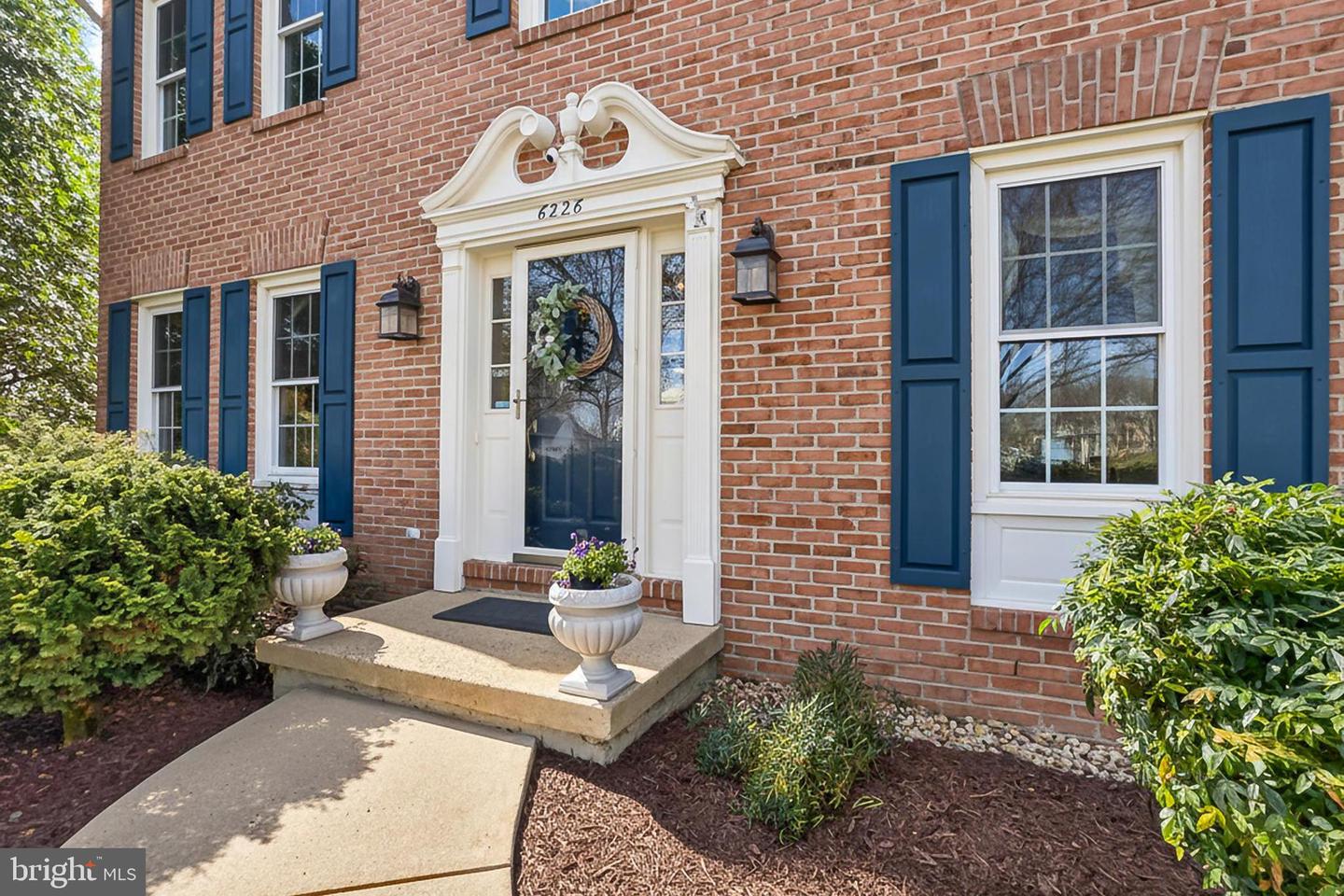 6226 POINT CT, CENTREVILLE, Virginia 20120, 5 Bedrooms Bedrooms, 19 Rooms Rooms,3 BathroomsBathrooms,Residential,For sale,6226 POINT CT,VAFX2285760 MLS # VAFX2285760