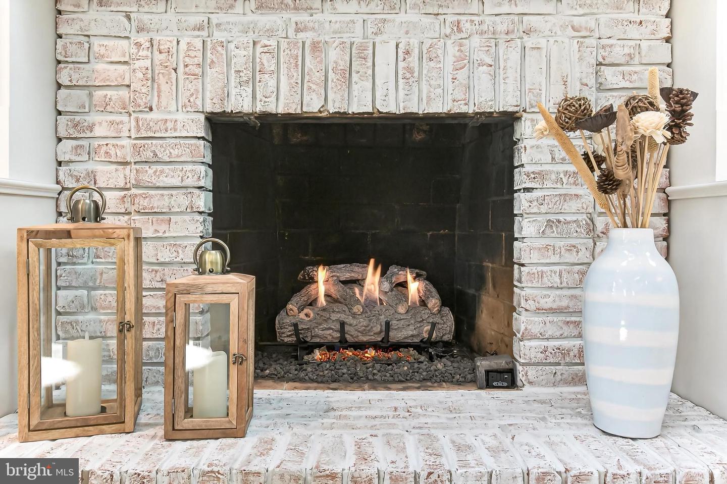 6226 POINT CT, CENTREVILLE, Virginia 20120, 5 Bedrooms Bedrooms, 19 Rooms Rooms,3 BathroomsBathrooms,Residential,For sale,6226 POINT CT,VAFX2285760 MLS # VAFX2285760