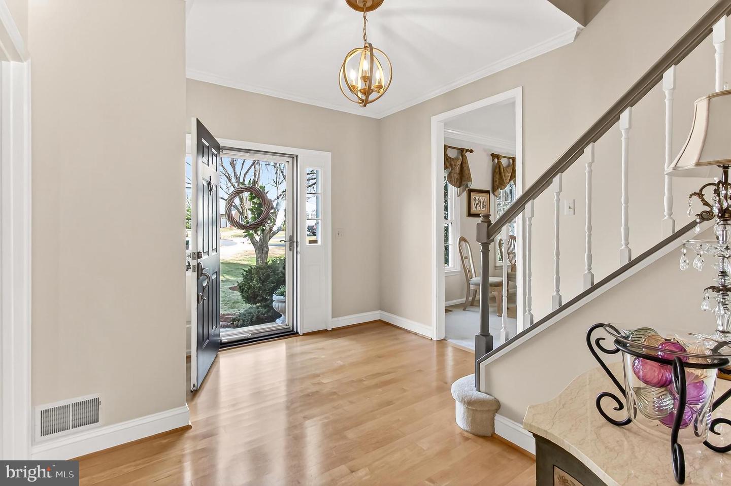 6226 POINT CT, CENTREVILLE, Virginia 20120, 5 Bedrooms Bedrooms, 19 Rooms Rooms,3 BathroomsBathrooms,Residential,For sale,6226 POINT CT,VAFX2285760 MLS # VAFX2285760