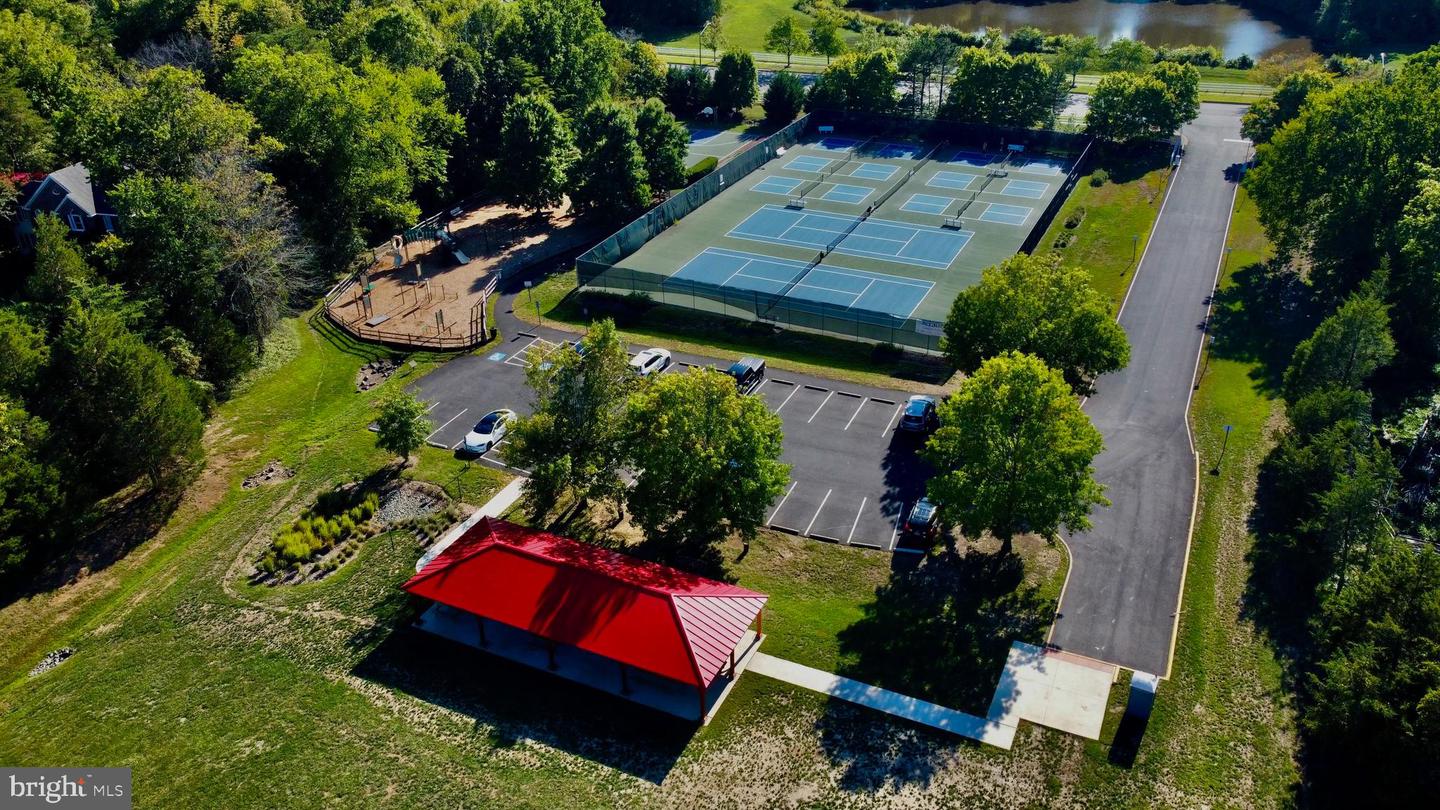 6226 POINT CT, CENTREVILLE, Virginia 20120, 5 Bedrooms Bedrooms, 19 Rooms Rooms,3 BathroomsBathrooms,Residential,For sale,6226 POINT CT,VAFX2285760 MLS # VAFX2285760