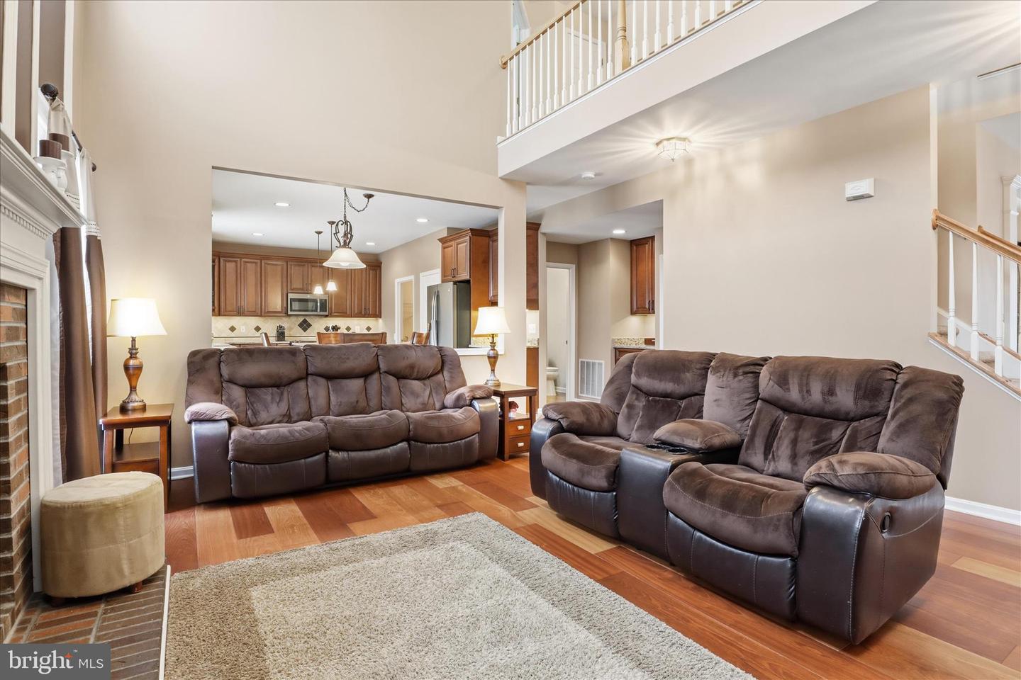 14925 HAZELNUT CT, WOODBRIDGE, Virginia 22193, 4 Bedrooms Bedrooms, ,3 BathroomsBathrooms,Residential,For sale,14925 HAZELNUT CT,VAPW2110560 MLS # VAPW2110560