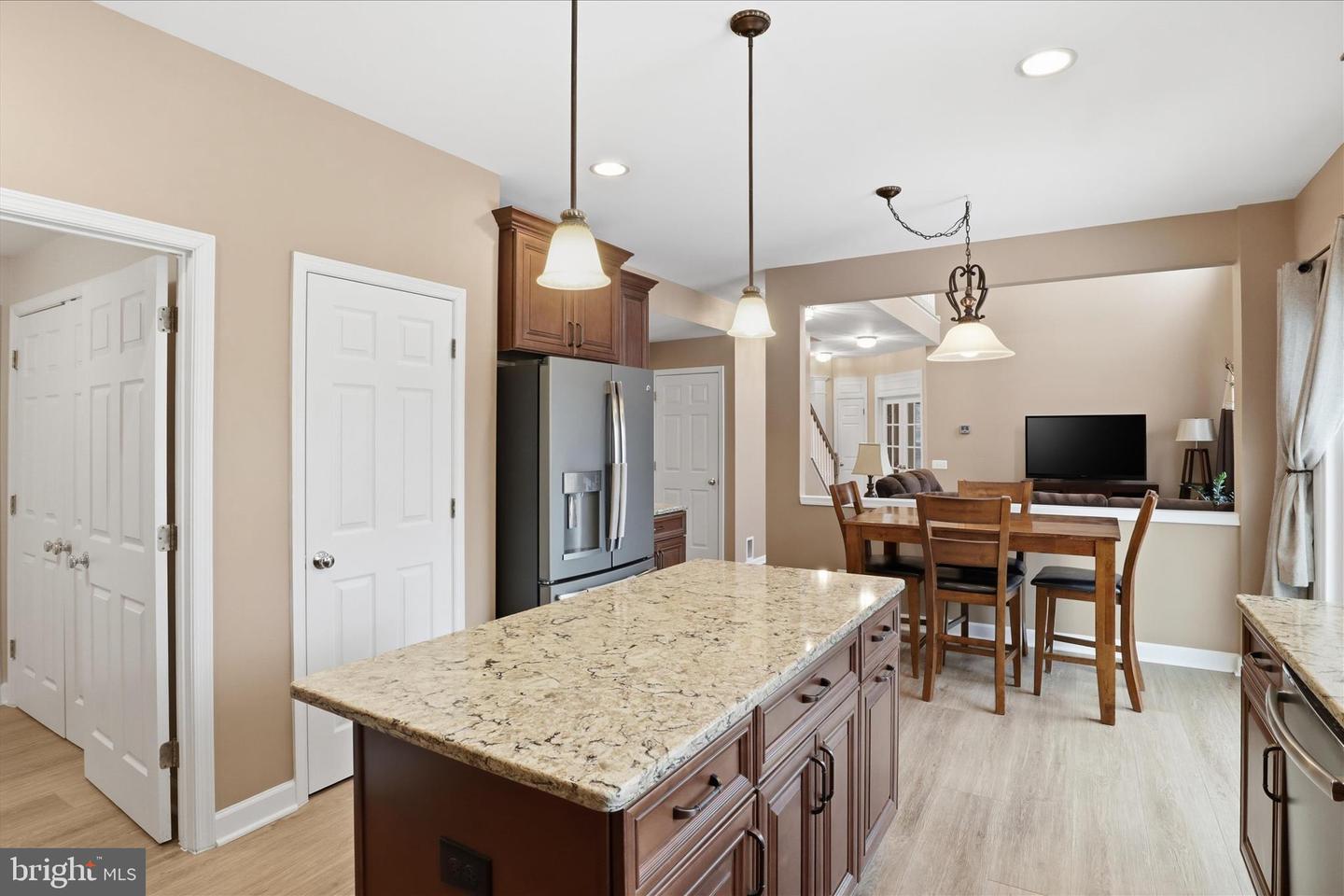 14925 HAZELNUT CT, WOODBRIDGE, Virginia 22193, 4 Bedrooms Bedrooms, ,3 BathroomsBathrooms,Residential,For sale,14925 HAZELNUT CT,VAPW2110560 MLS # VAPW2110560