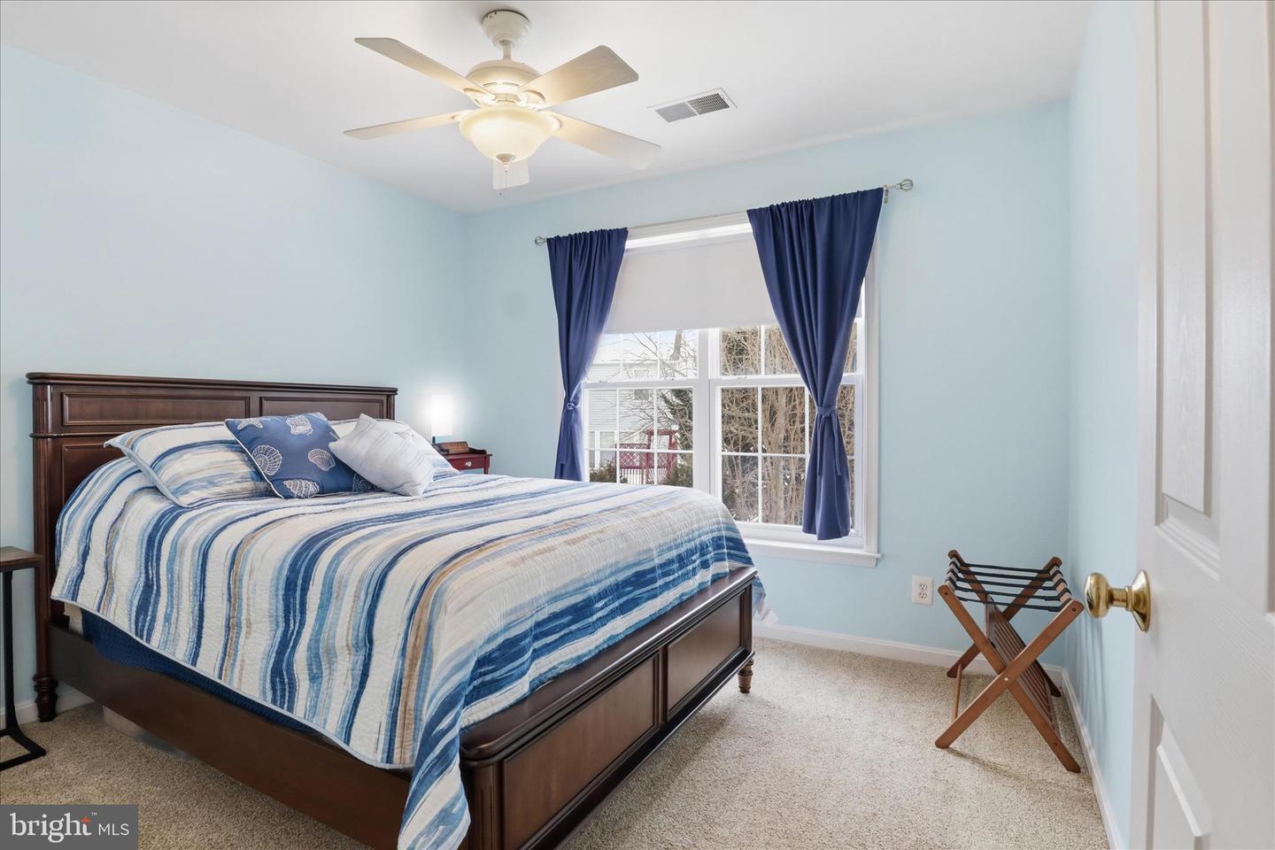 14925 HAZELNUT CT, WOODBRIDGE, Virginia 22193, 4 Bedrooms Bedrooms, ,3 BathroomsBathrooms,Residential,For sale,14925 HAZELNUT CT,VAPW2110560 MLS # VAPW2110560