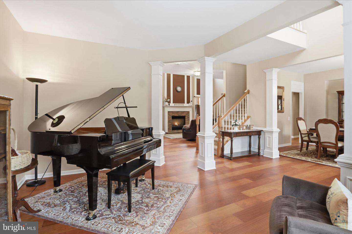 14925 HAZELNUT CT, WOODBRIDGE, Virginia 22193, 4 Bedrooms Bedrooms, ,3 BathroomsBathrooms,Residential,For sale,14925 HAZELNUT CT,VAPW2110560 MLS # VAPW2110560