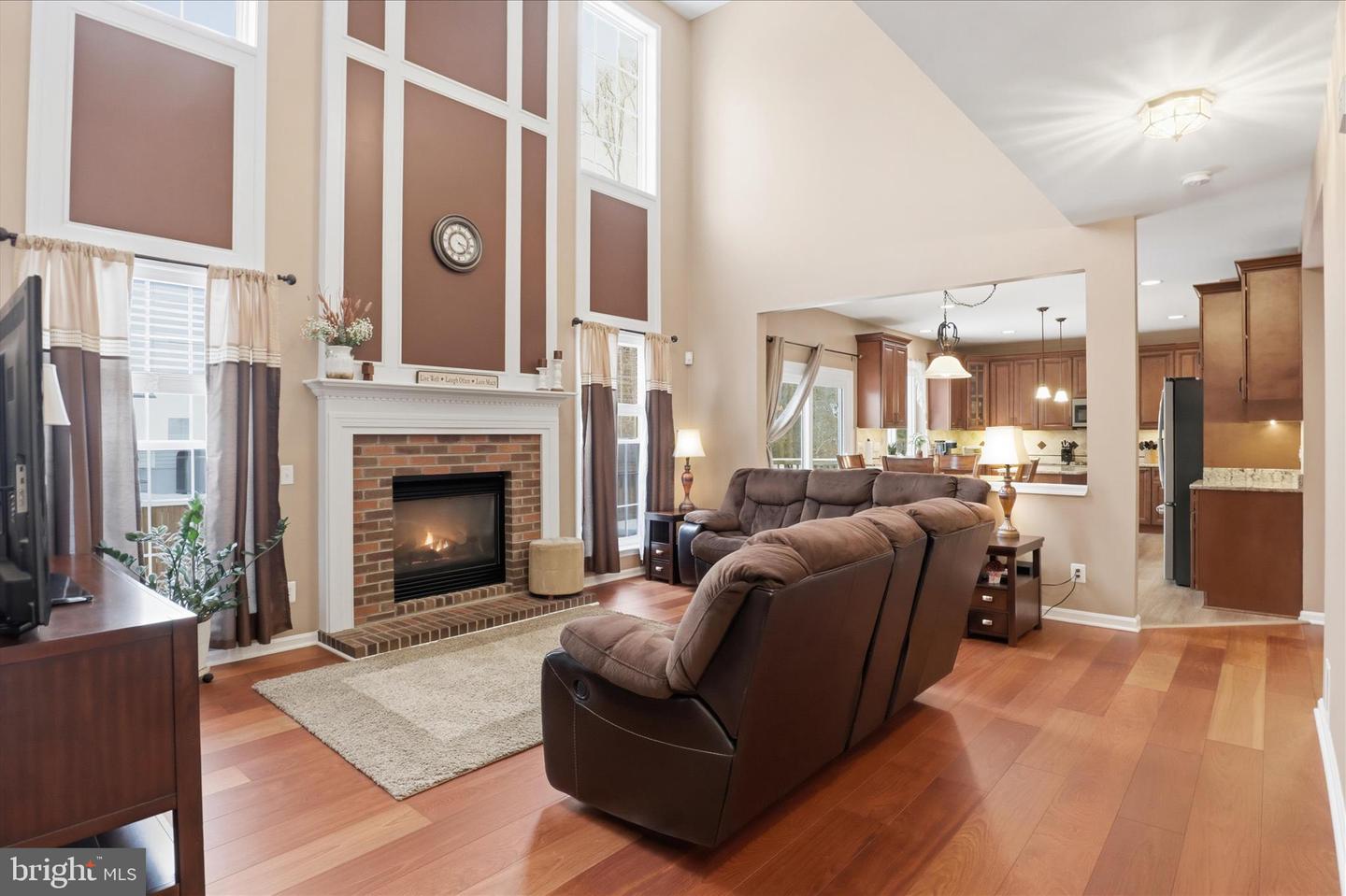 14925 HAZELNUT CT, WOODBRIDGE, Virginia 22193, 4 Bedrooms Bedrooms, ,3 BathroomsBathrooms,Residential,For sale,14925 HAZELNUT CT,VAPW2110560 MLS # VAPW2110560