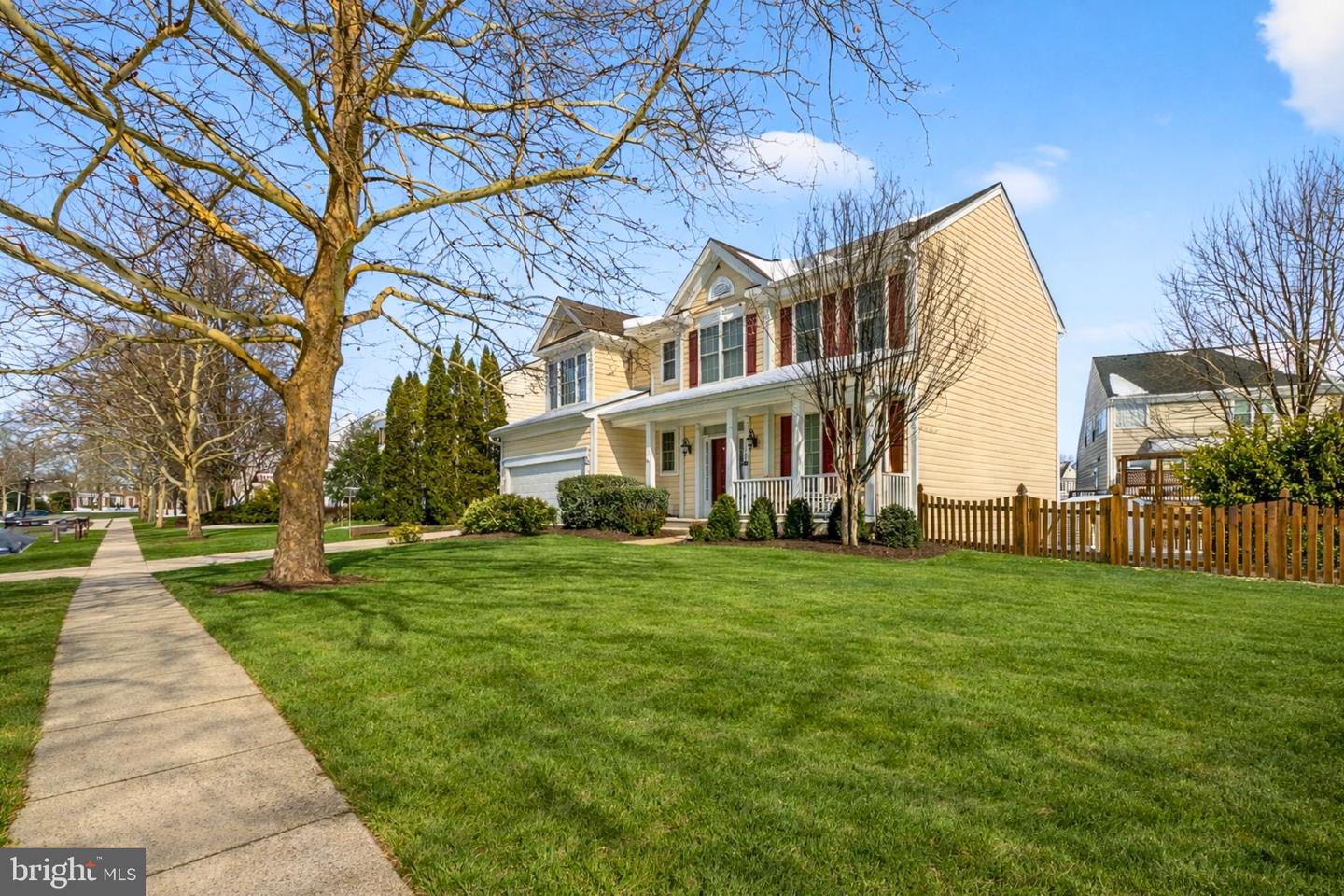 21492 CHICKACOAN TRAIL, BROADLANDS, Virginia 20148, 5 Bedrooms Bedrooms, ,4 BathroomsBathrooms,Residential,For sale,21492 CHICKACOAN TRAIL,VALO2113974 MLS # VALO2113974