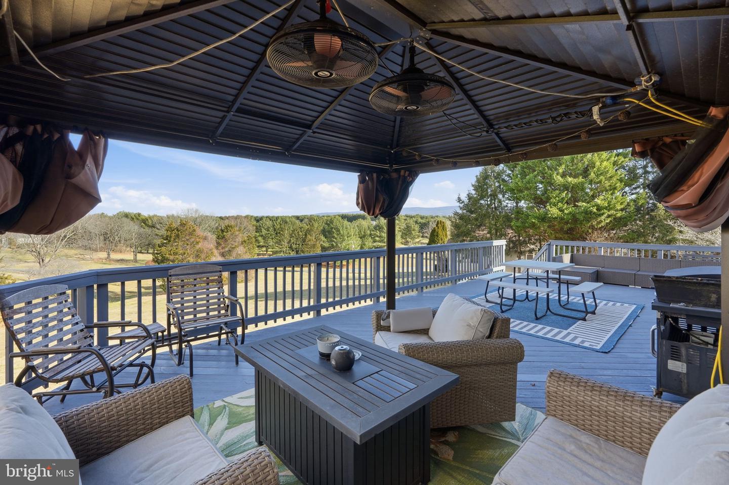 2723 FAIRGROUND RD, FRONT ROYAL, Virginia 22630, 3 Bedrooms Bedrooms, ,3 BathroomsBathrooms,Residential,For sale,2723 FAIRGROUND RD,VAWR2013124 MLS # VAWR2013124