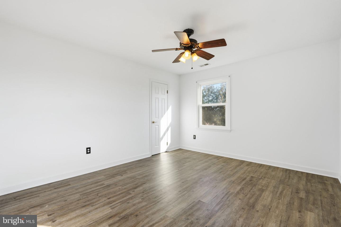 2723 FAIRGROUND RD, FRONT ROYAL, Virginia 22630, 3 Bedrooms Bedrooms, ,3 BathroomsBathrooms,Residential,For sale,2723 FAIRGROUND RD,VAWR2013124 MLS # VAWR2013124