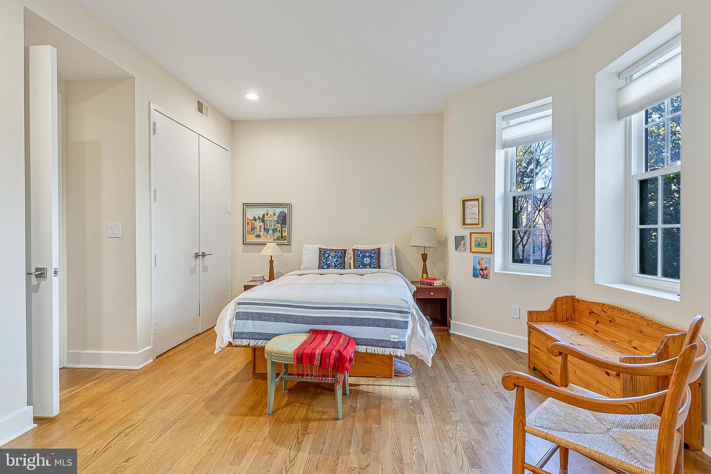 1517 30TH ST NW #C11, WASHINGTON, District Of Columbia 20007, 2 Bedrooms Bedrooms, 9 Rooms Rooms,2 BathroomsBathrooms,Residential,For sale,1517 30TH ST NW #C11,DCDC2241454 MLS # DCDC2241454