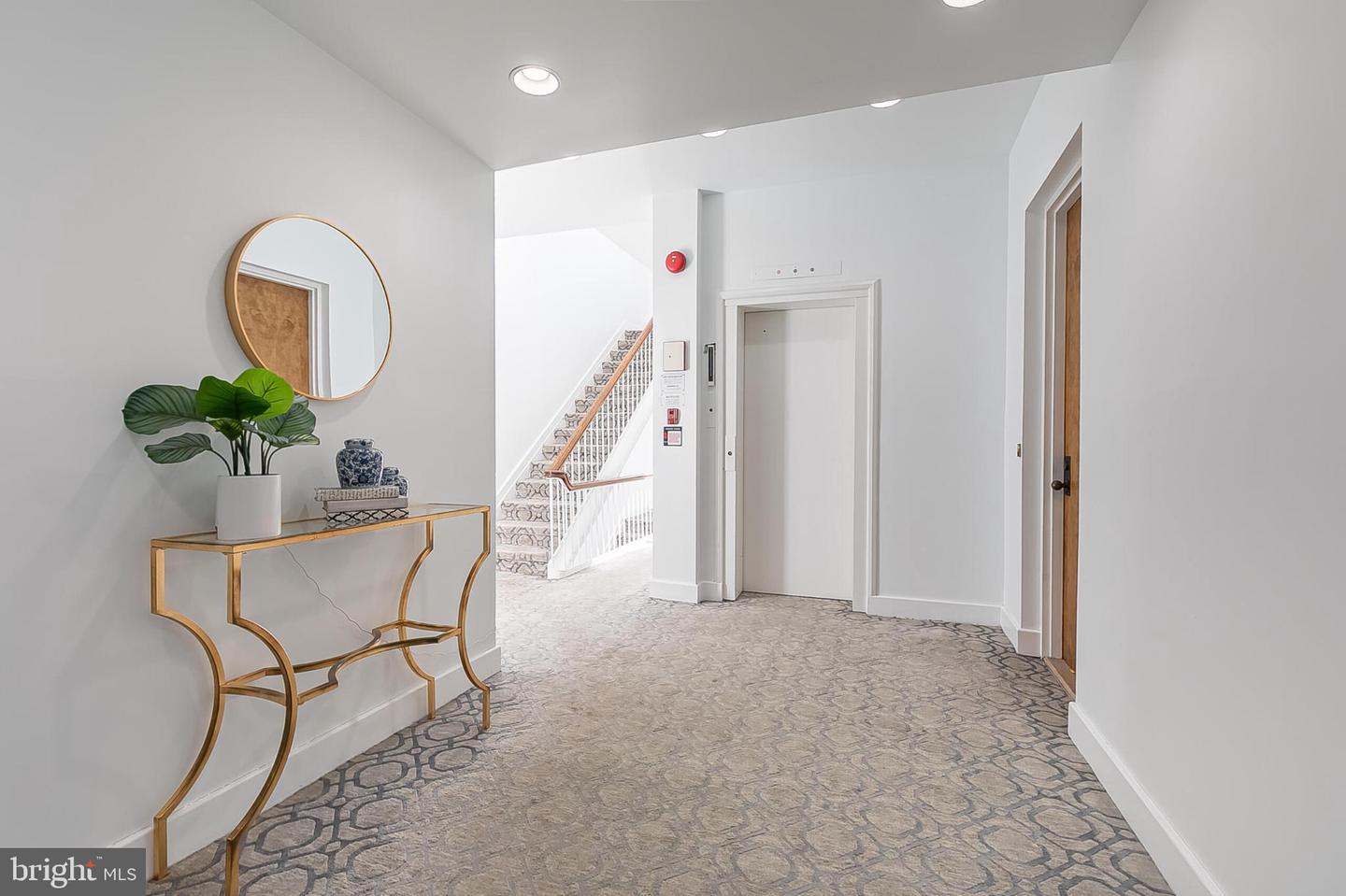 1517 30TH ST NW #C11, WASHINGTON, District Of Columbia 20007, 2 Bedrooms Bedrooms, 9 Rooms Rooms,2 BathroomsBathrooms,Residential,For sale,1517 30TH ST NW #C11,DCDC2241454 MLS # DCDC2241454