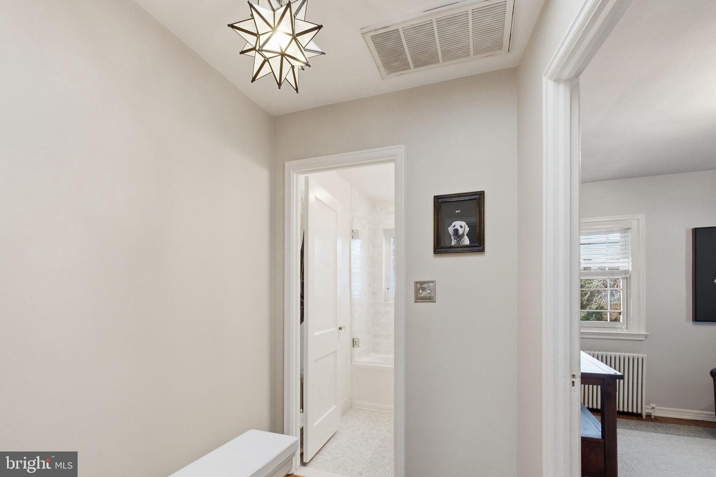 1120 POWHATAN ST, ALEXANDRIA, Virginia 22314, 2 Bedrooms Bedrooms, 8 Rooms Rooms,1 BathroomBathrooms,Residential,For sale,1120 POWHATAN ST,VAAX2053204 MLS # VAAX2053204