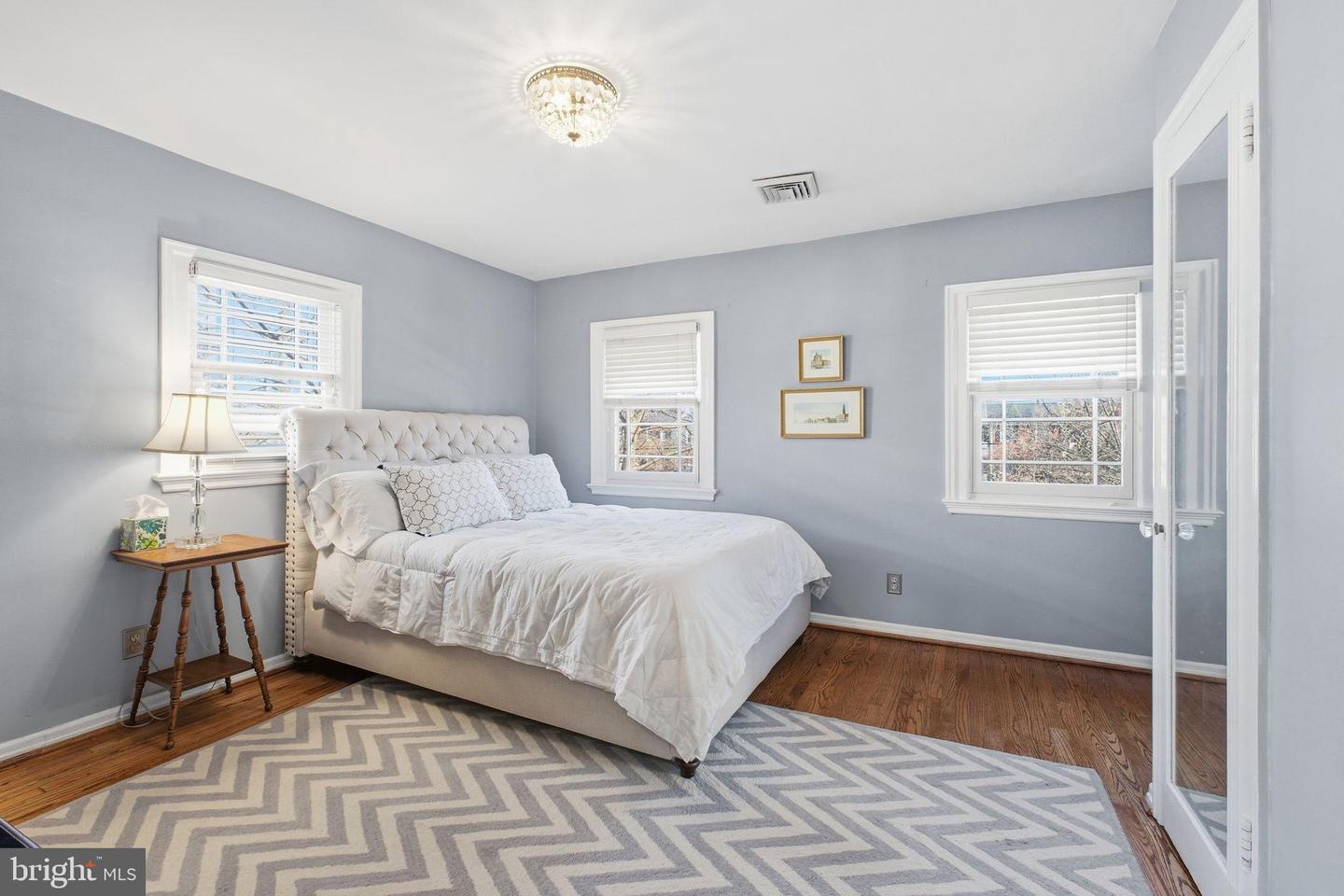 1120 POWHATAN ST, ALEXANDRIA, Virginia 22314, 2 Bedrooms Bedrooms, 8 Rooms Rooms,1 BathroomBathrooms,Residential,For sale,1120 POWHATAN ST,VAAX2053204 MLS # VAAX2053204