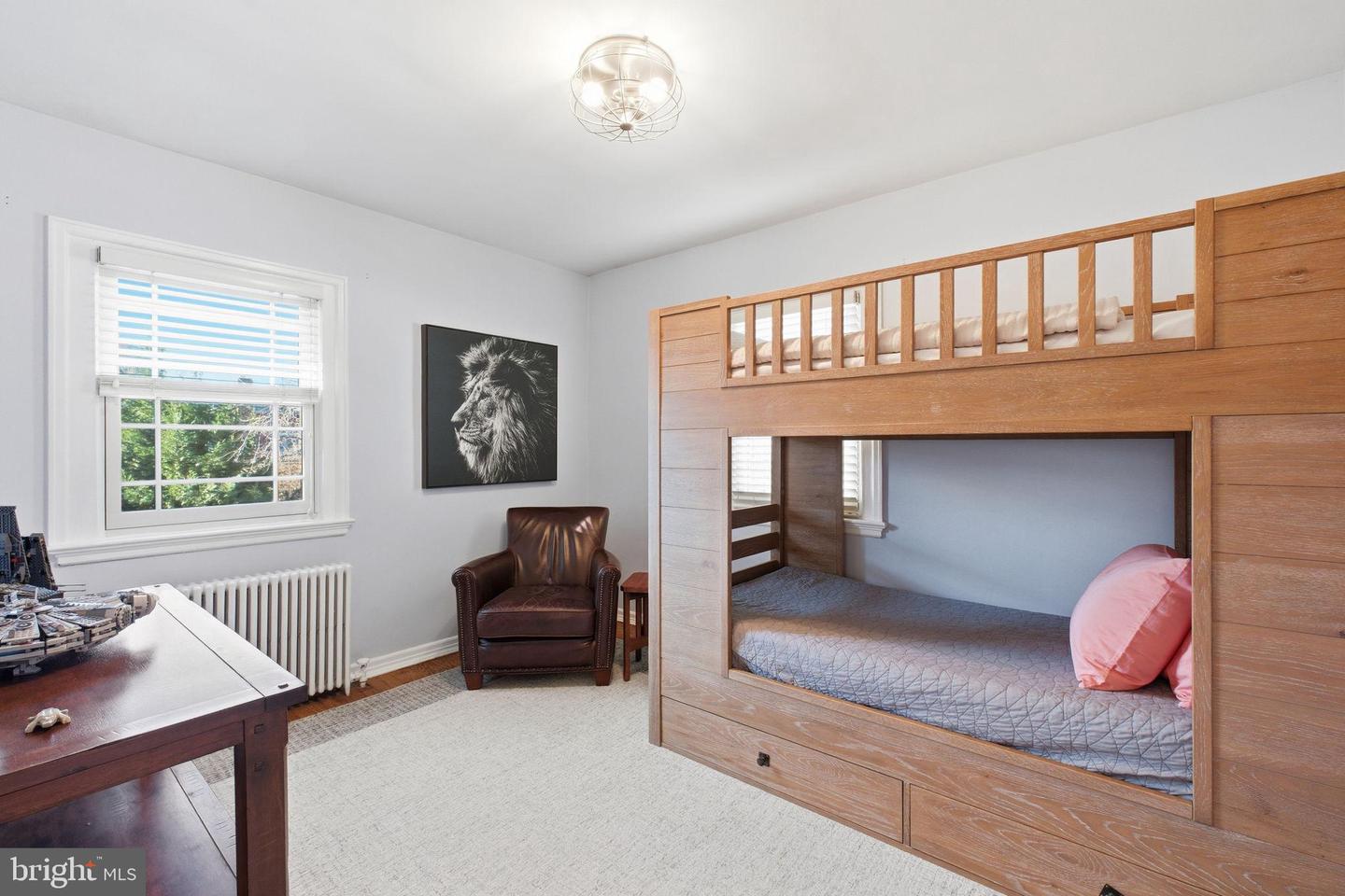 1120 POWHATAN ST, ALEXANDRIA, Virginia 22314, 2 Bedrooms Bedrooms, 8 Rooms Rooms,1 BathroomBathrooms,Residential,For sale,1120 POWHATAN ST,VAAX2053204 MLS # VAAX2053204