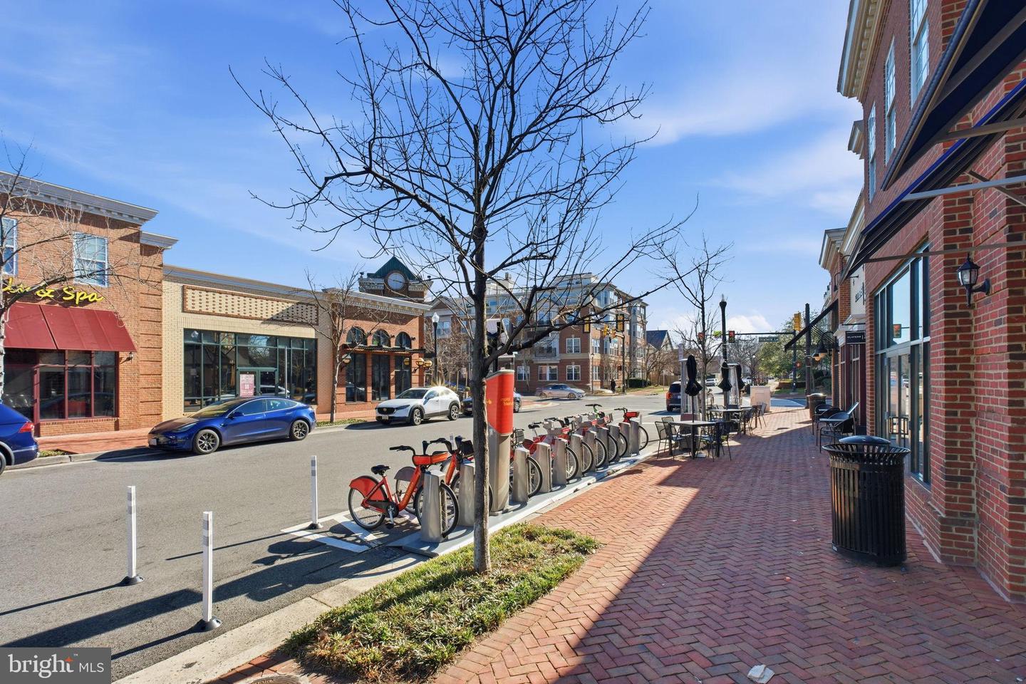 1120 POWHATAN ST, ALEXANDRIA, Virginia 22314, 2 Bedrooms Bedrooms, 8 Rooms Rooms,1 BathroomBathrooms,Residential,For sale,1120 POWHATAN ST,VAAX2053204 MLS # VAAX2053204