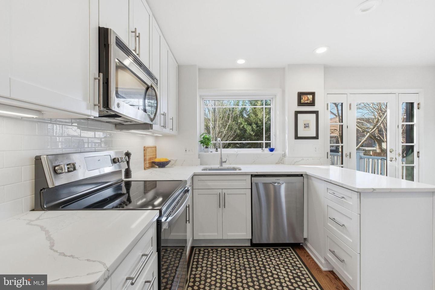 1120 POWHATAN ST, ALEXANDRIA, Virginia 22314, 2 Bedrooms Bedrooms, 8 Rooms Rooms,1 BathroomBathrooms,Residential,For sale,1120 POWHATAN ST,VAAX2053204 MLS # VAAX2053204