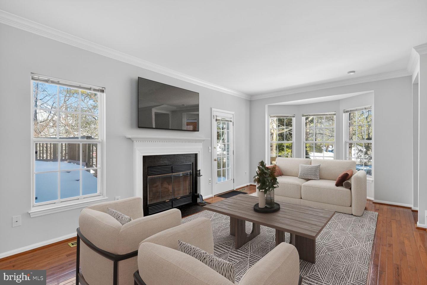 7000 GATTON SQ, ALEXANDRIA, Virginia 22315, 3 Bedrooms Bedrooms, ,3 BathroomsBathrooms,Residential,For sale,7000 GATTON SQ,VAFX2286176 MLS # VAFX2286176